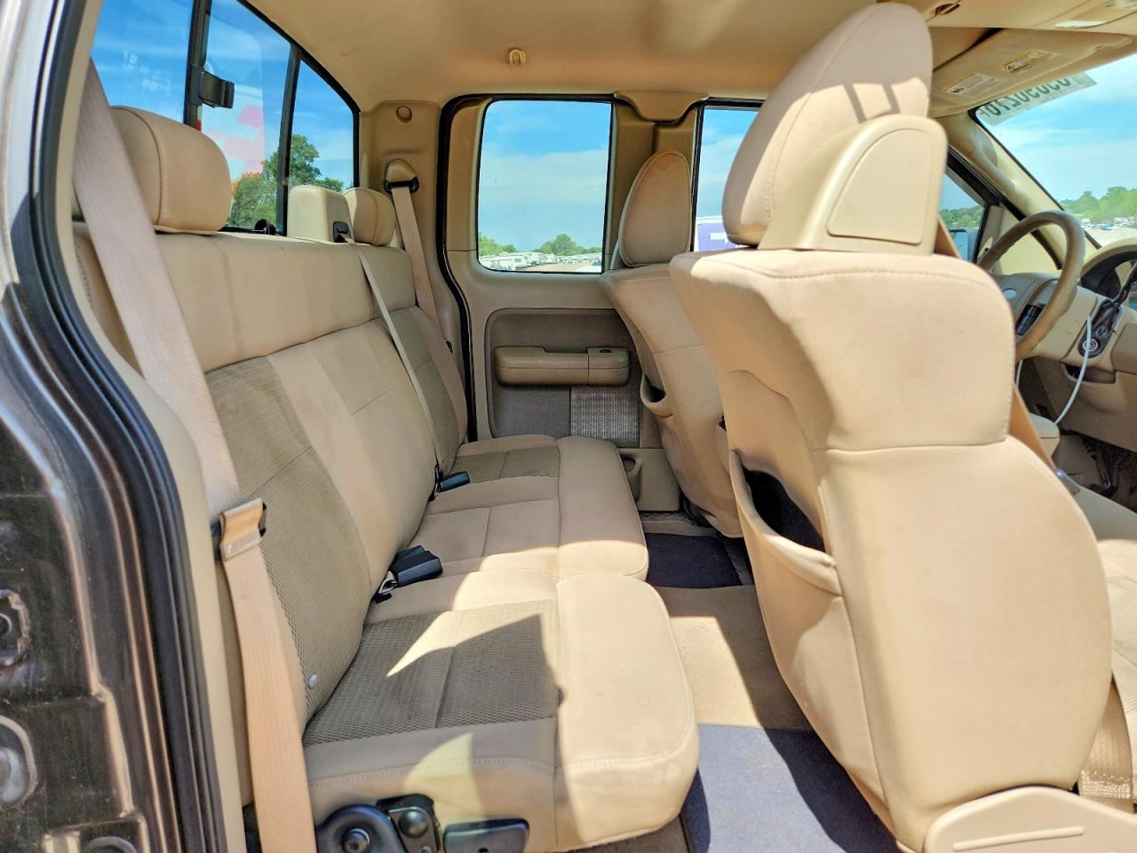 2005 Ford F150 Gray vin: 1FTRX12W35KD72051