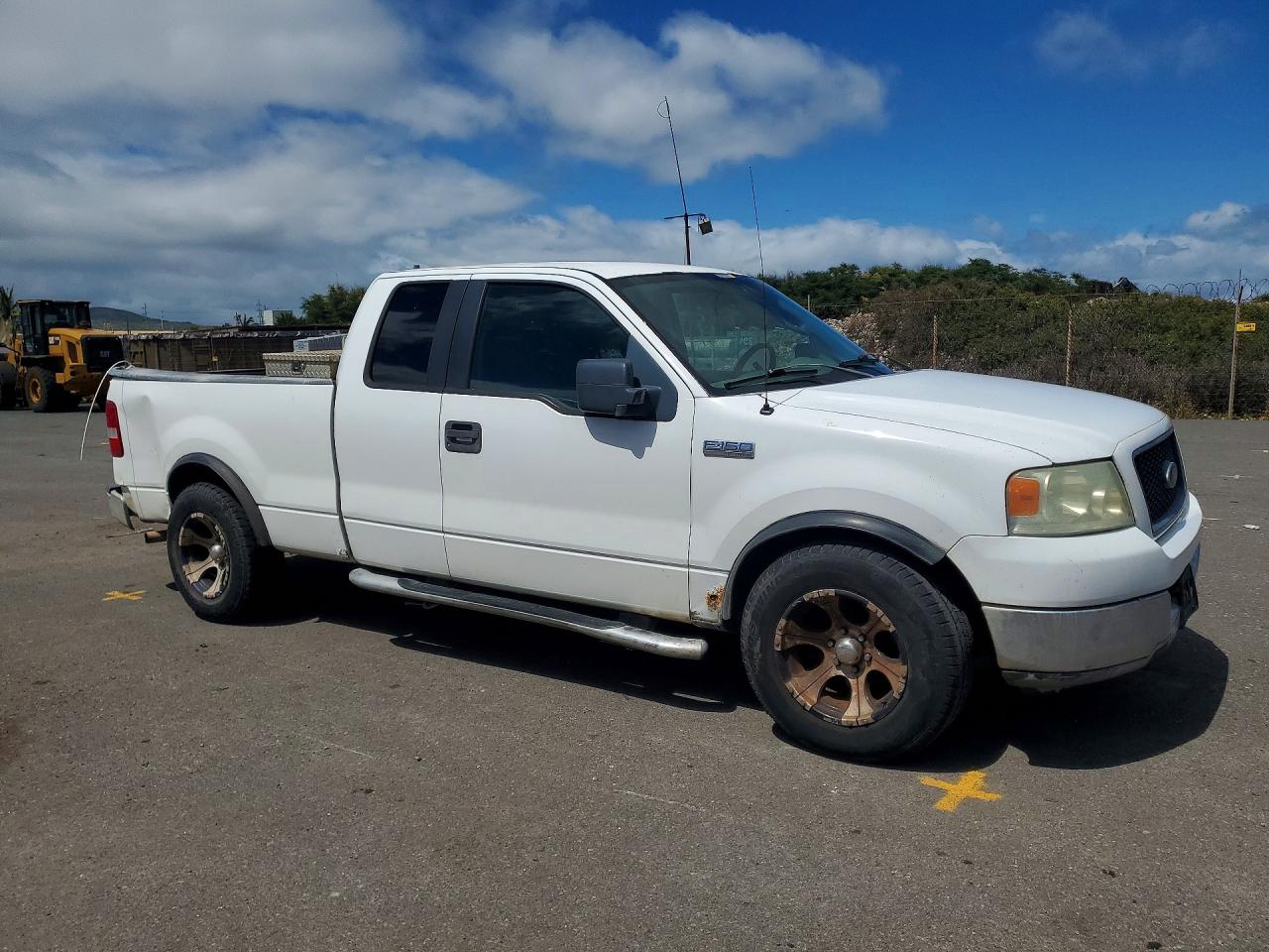2005 Ford F150 White vin: 1FTRX12W35NA01034