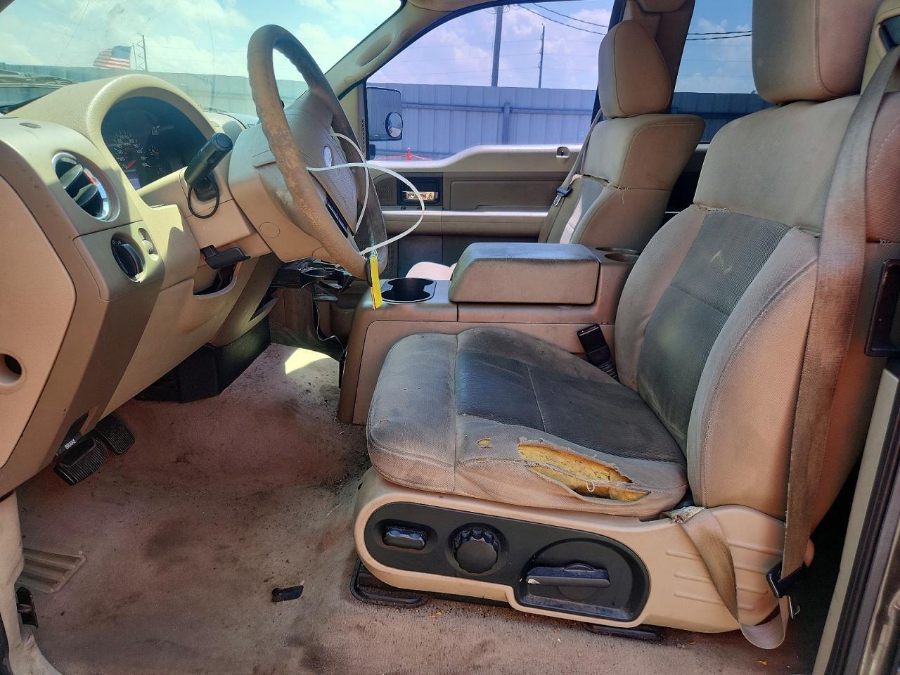 2005 Ford F150 Коричневый vin: 1FTRX12W35NA22269