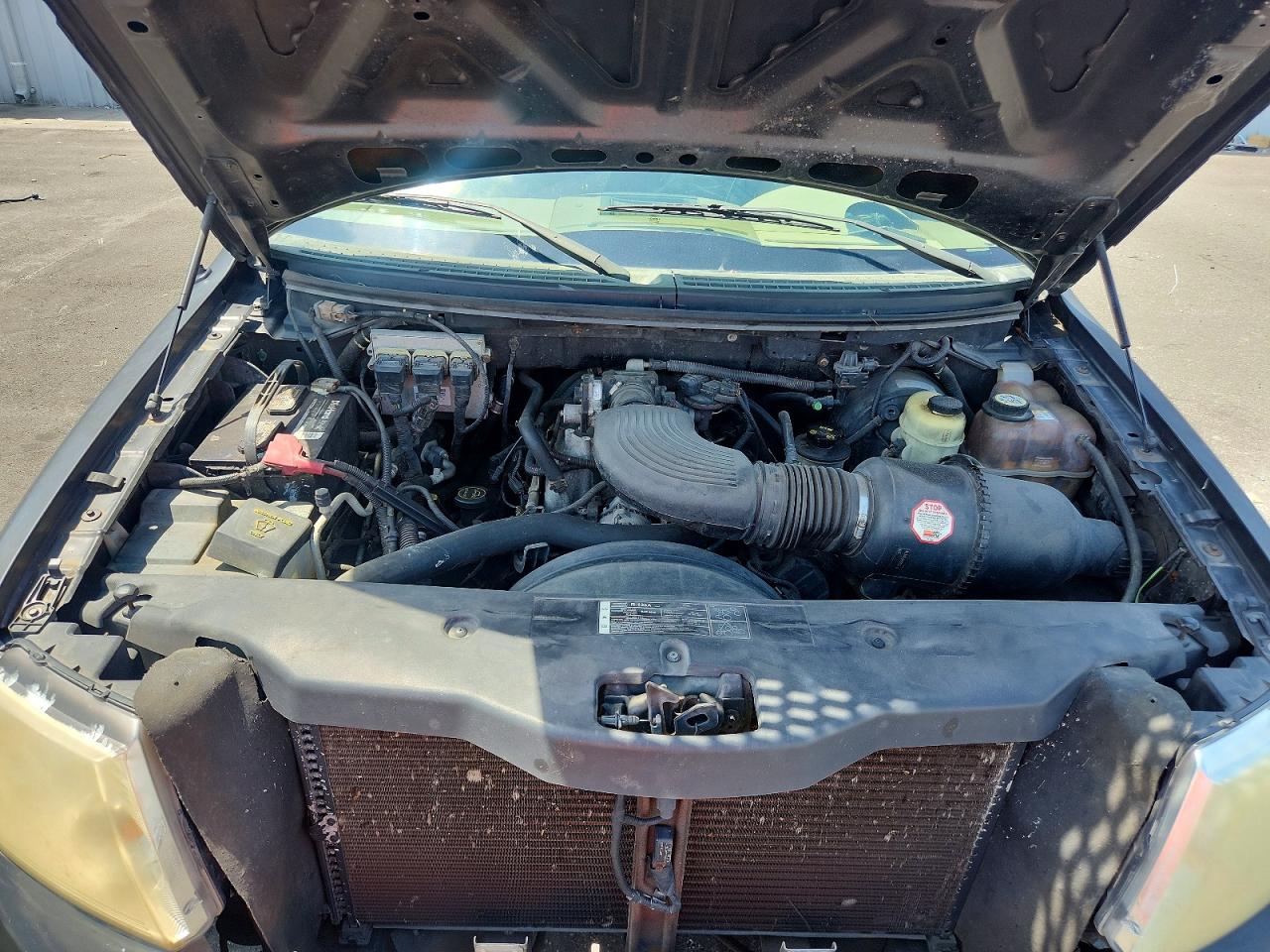 2005 Ford F150 Коричневый vin: 1FTRX12W35NA22269
