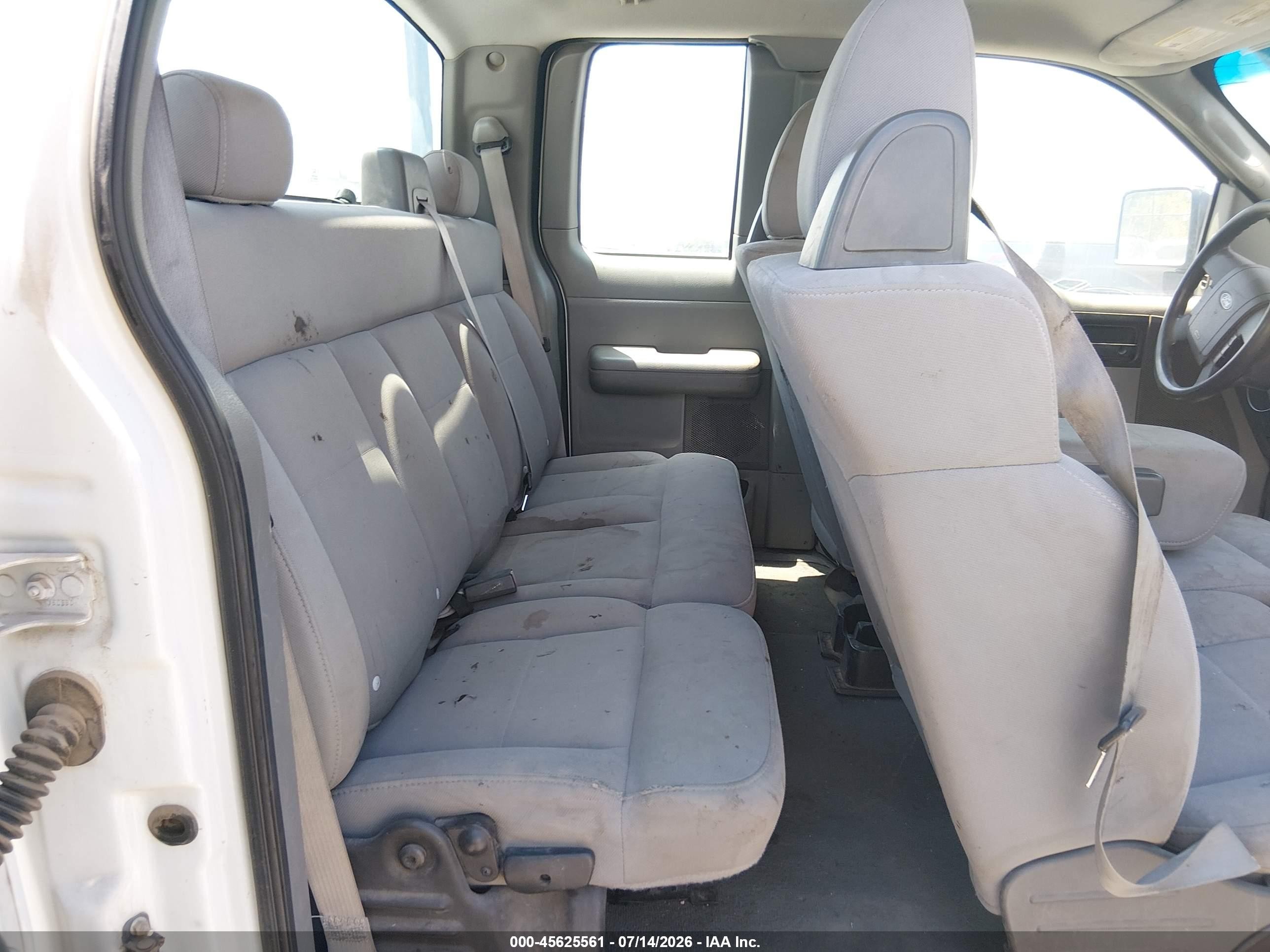 2006 Ford F-150 Stx/xl/xlt White vin: 1FTRX12W36NA25299