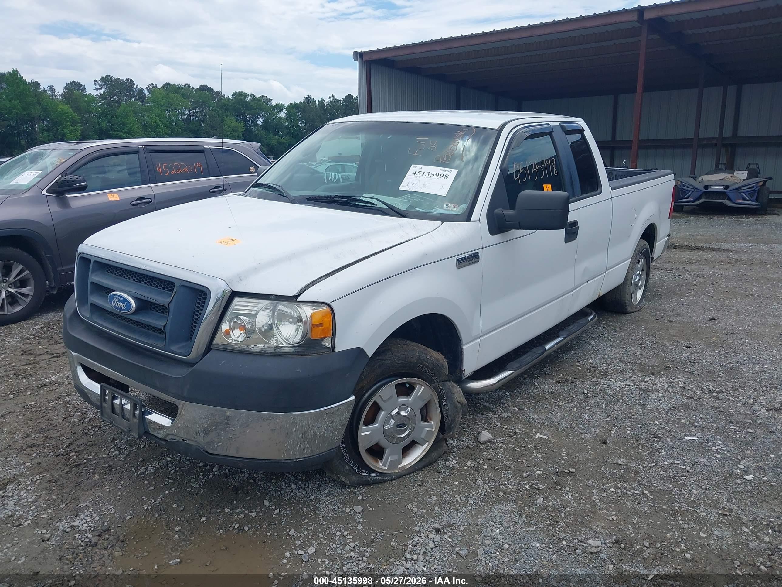 2007 Ford F-150 Stx/xl/xlt Белый vin: 1FTRX12W37FA43135