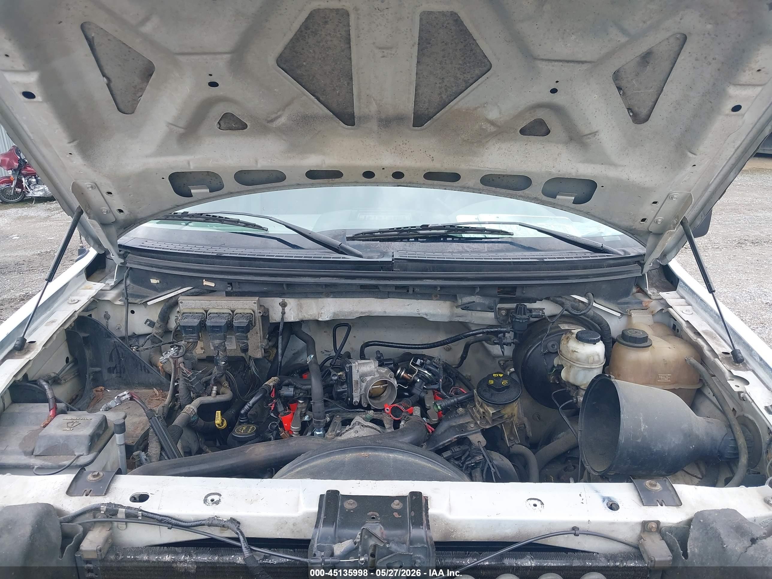 2007 Ford F-150 Stx/xl/xlt Белый vin: 1FTRX12W37FA43135