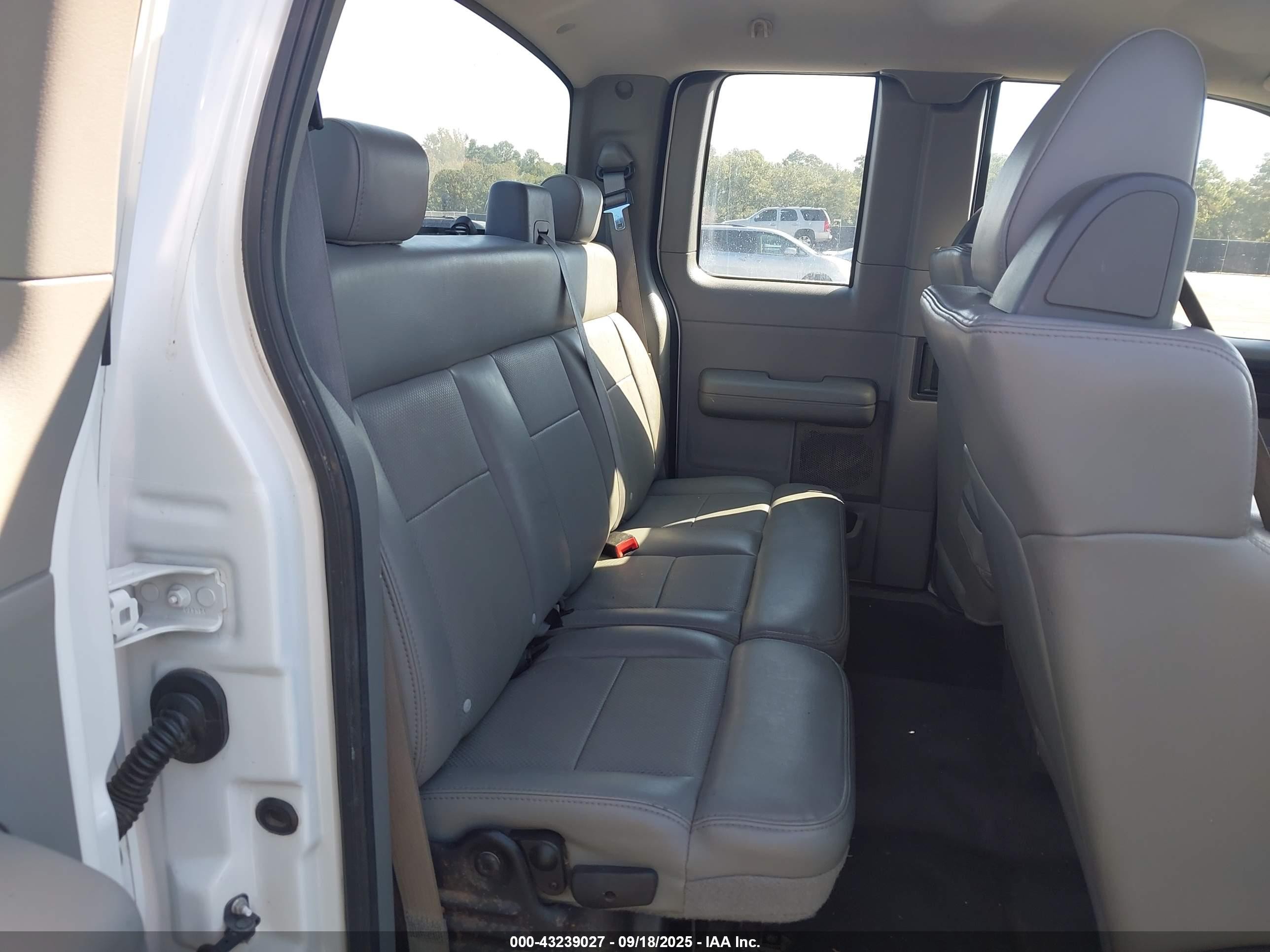 2008 Ford F-150 Fx2/stx/xl/xlt White vin: 1FTRX12W38FB94753