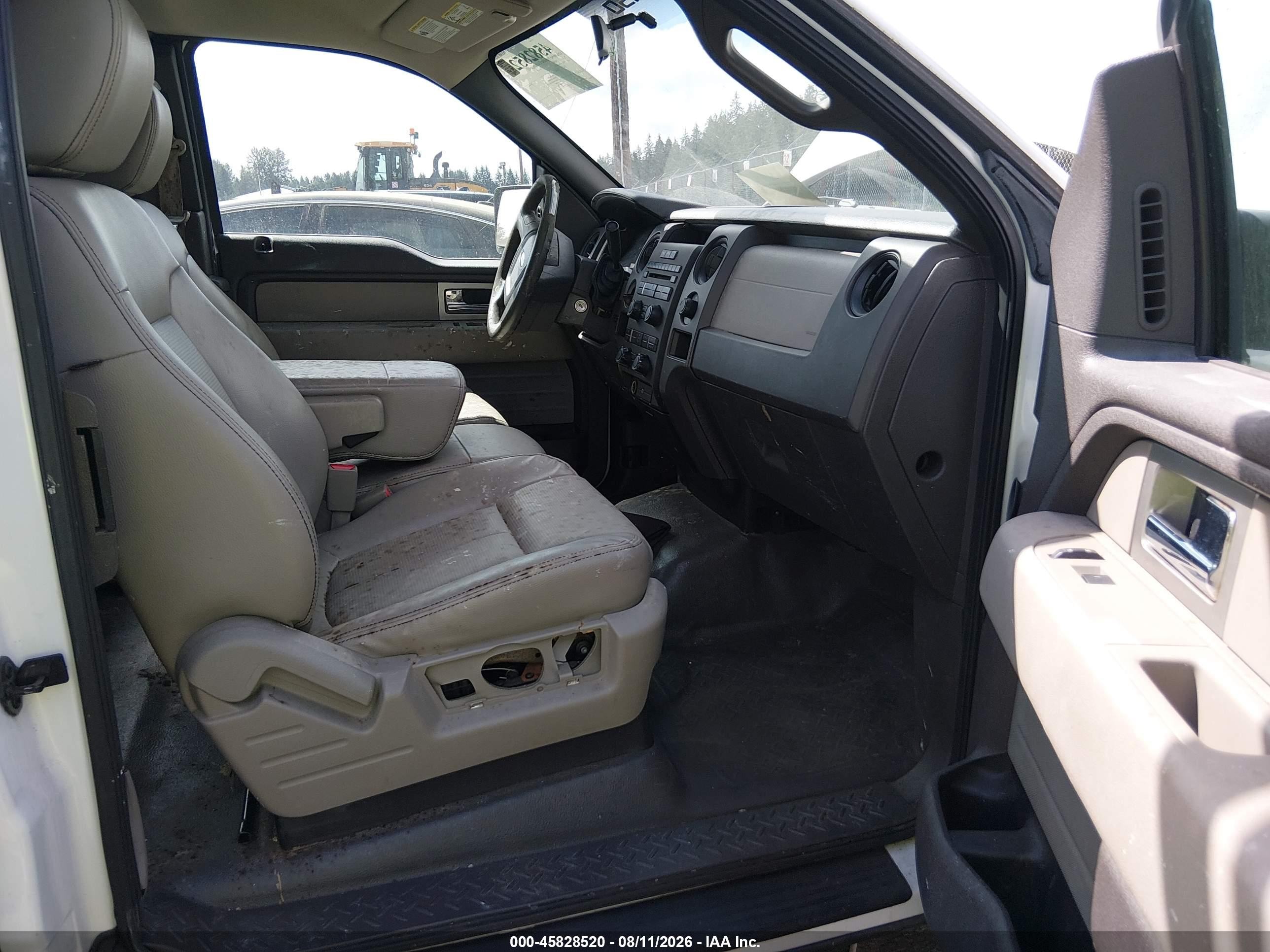 2009 Ford F-150 Stx/xl White vin: 1FTRX12W39FA49133