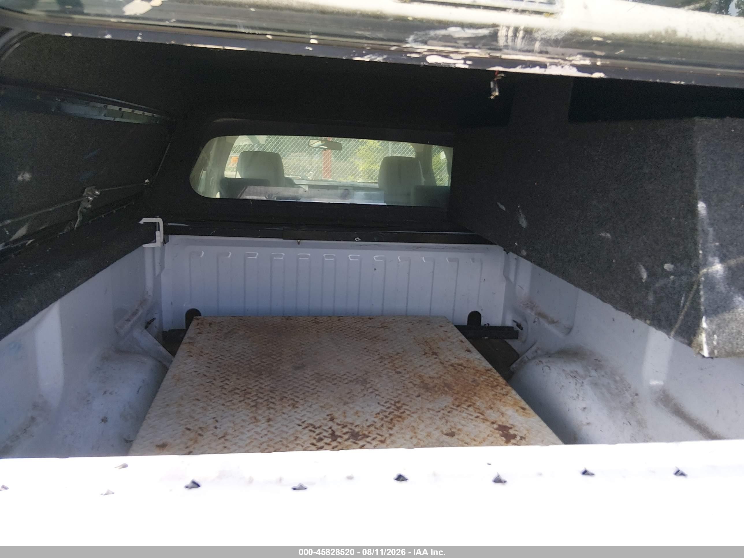 2009 Ford F-150 Stx/xl White vin: 1FTRX12W39FA49133