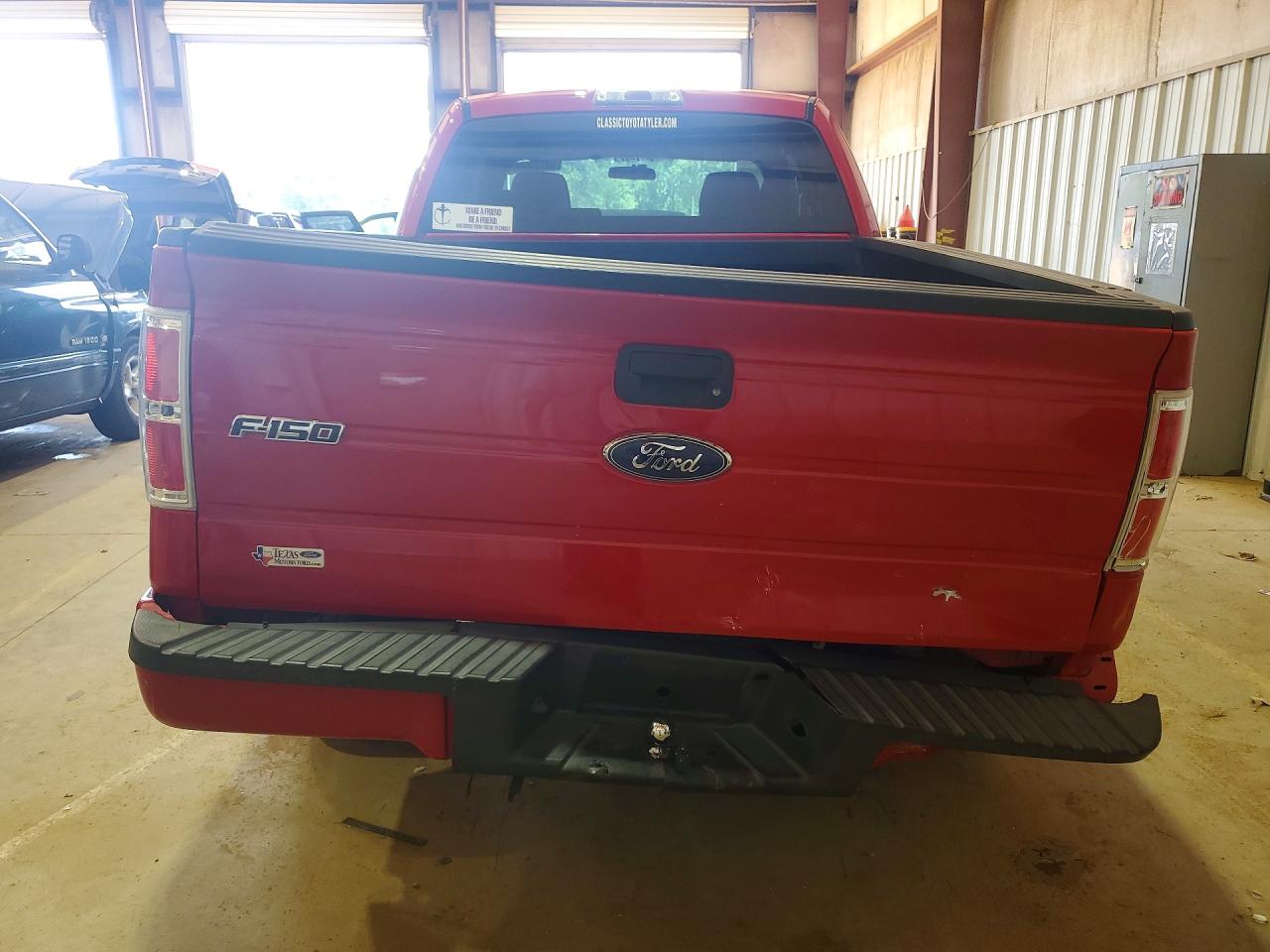2009 Ford F150 Super Cab Red vin: 1FTRX12W39FB06897