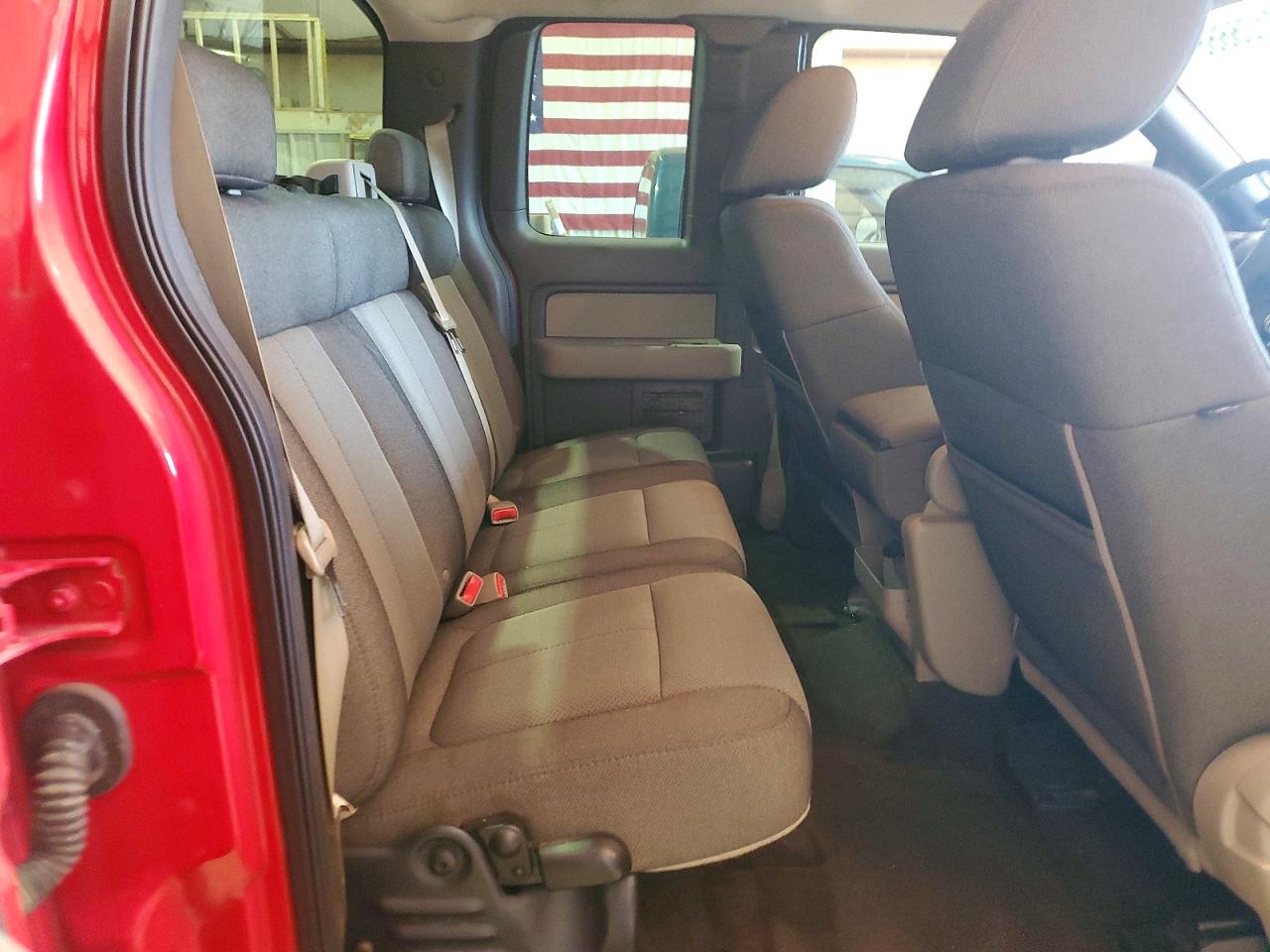 2009 Ford F150 Super Cab Red vin: 1FTRX12W39FB06897