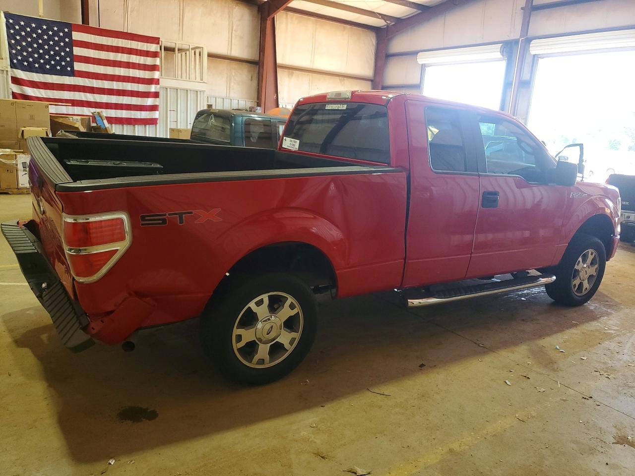 2009 Ford F150 Super Cab Red vin: 1FTRX12W39FB06897