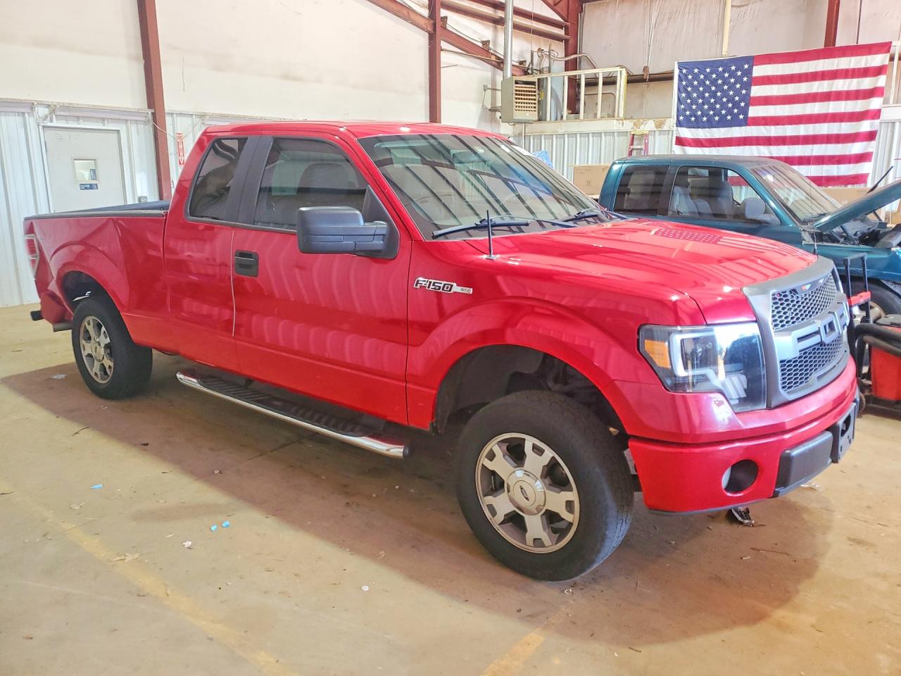2009 Ford F150 Super Cab Red vin: 1FTRX12W39FB06897