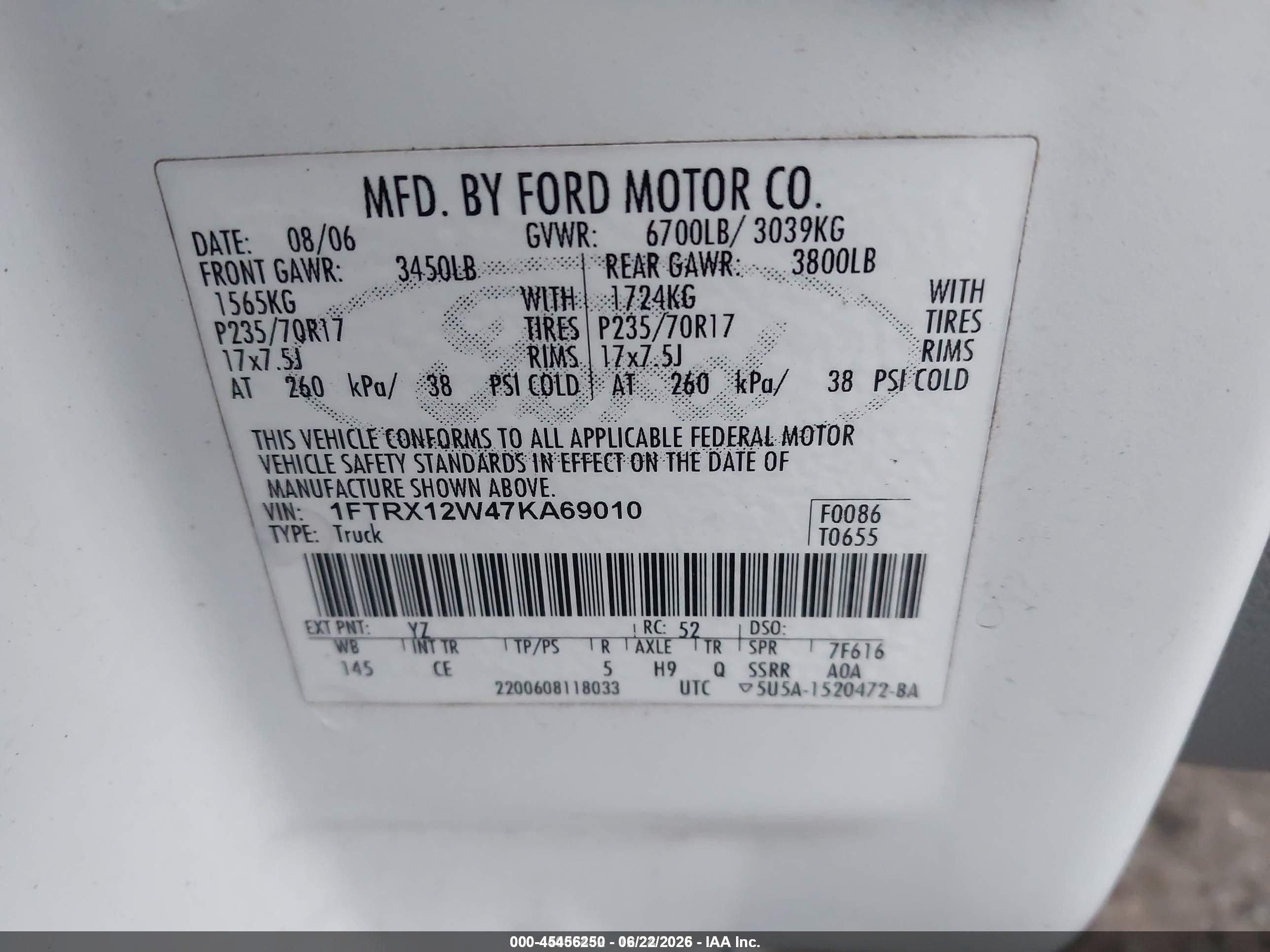 2007 Ford F-150 Stx/xl/xlt White vin: 1FTRX12W47KA69010
