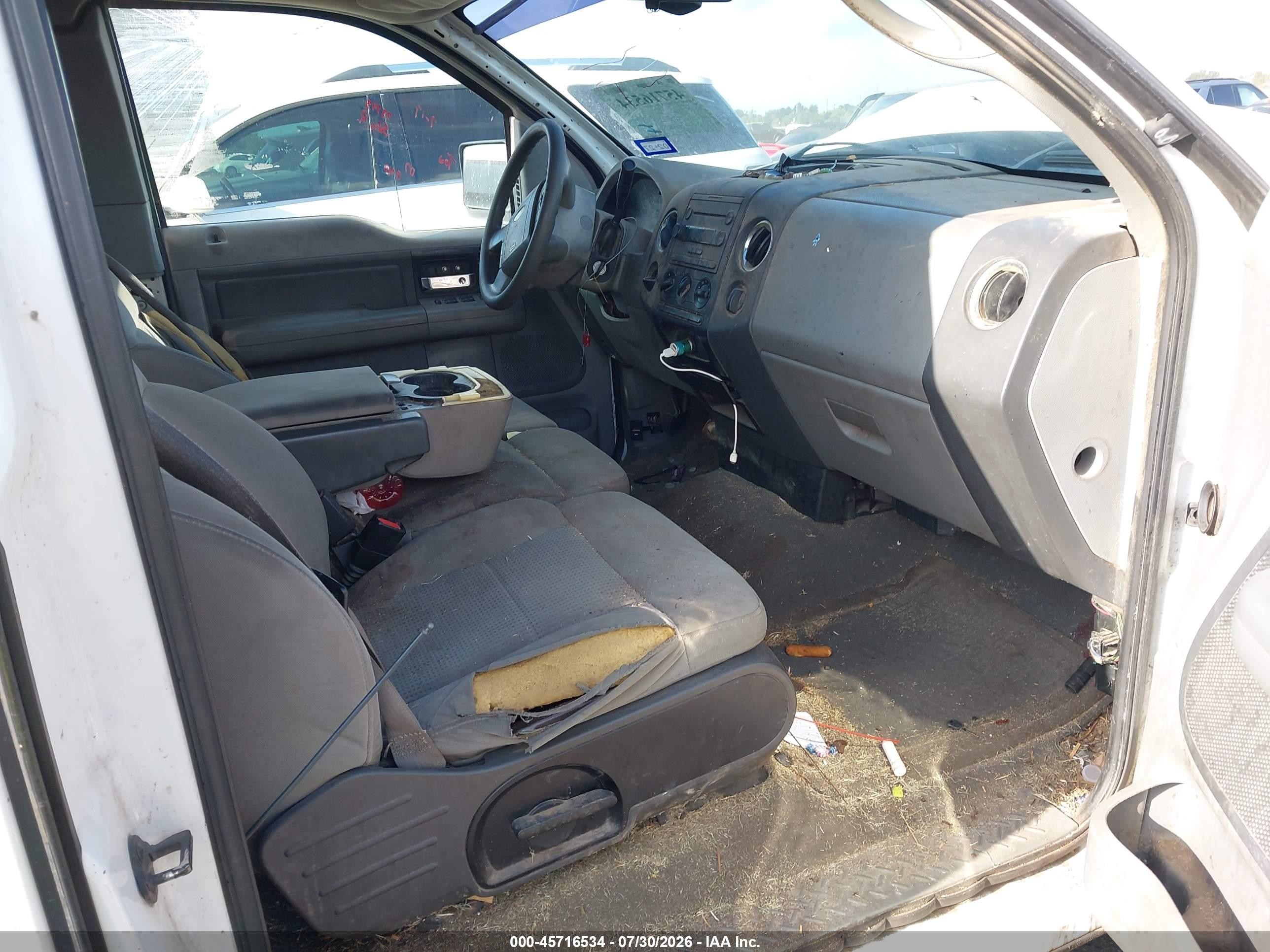 2007 Ford F-150 Stx/xl/xlt White vin: 1FTRX12W47NA05595