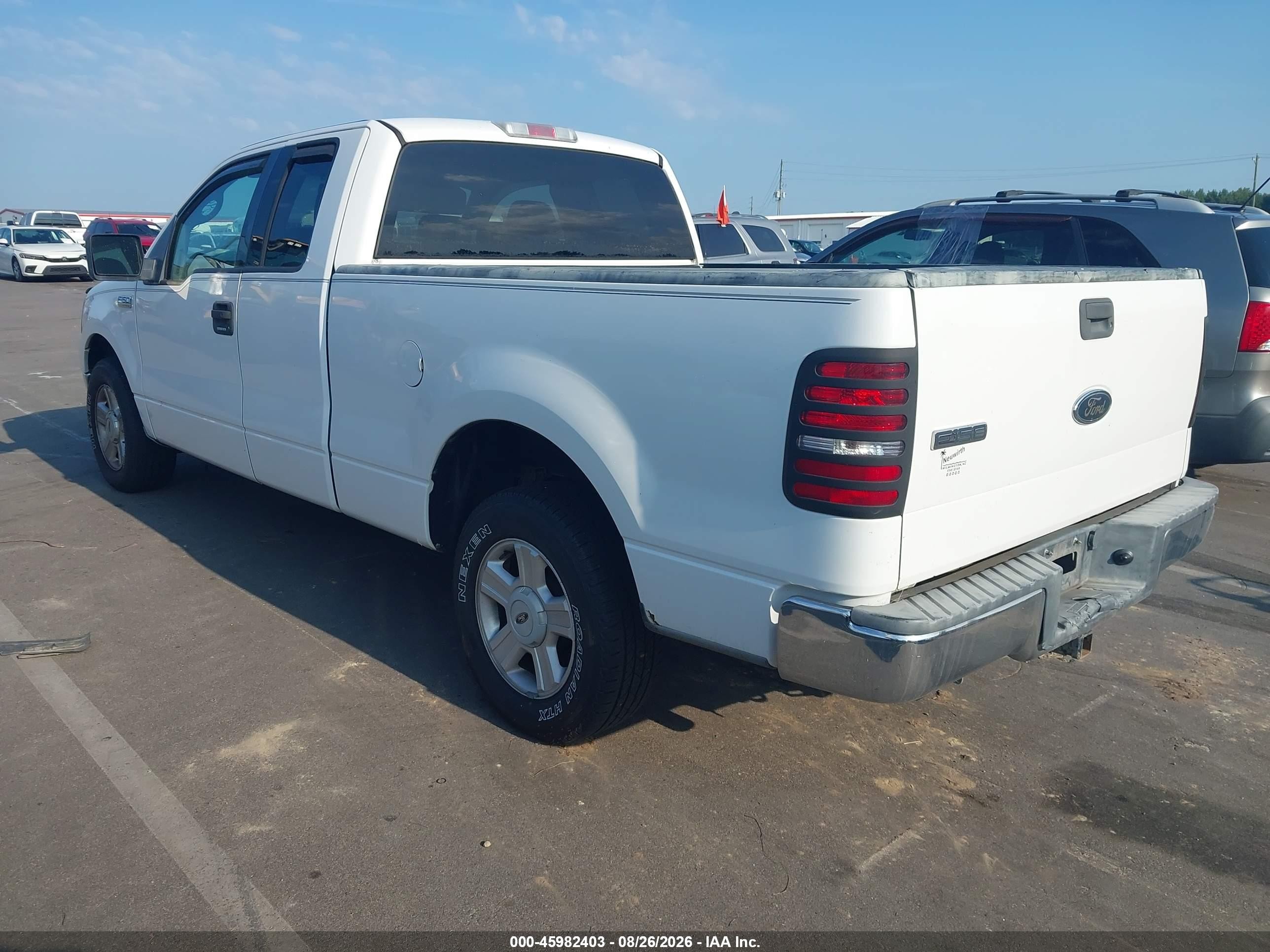 2004 Ford F-150 Stx/xl/xlt Белый vin: 1FTRX12W54NB30892