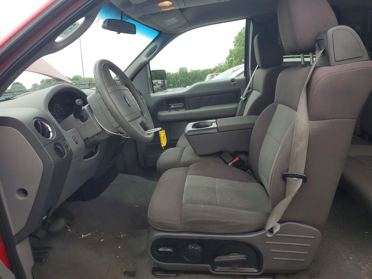 2004 Ford F150 Red vin: 1FTRX12W54NC30751