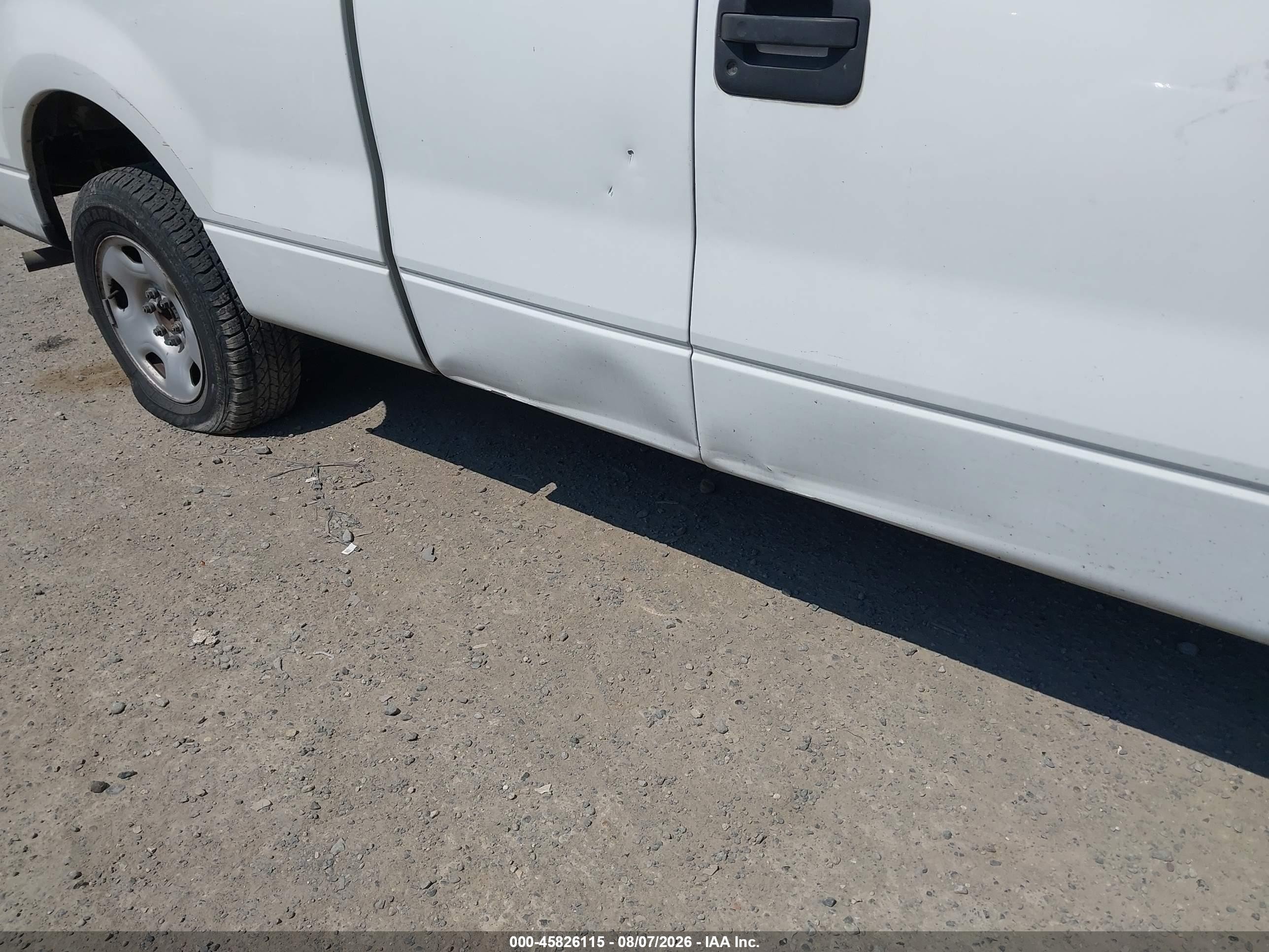 2005 Ford F-150 Stx/xl/xlt Белый vin: 1FTRX12W55FB17507