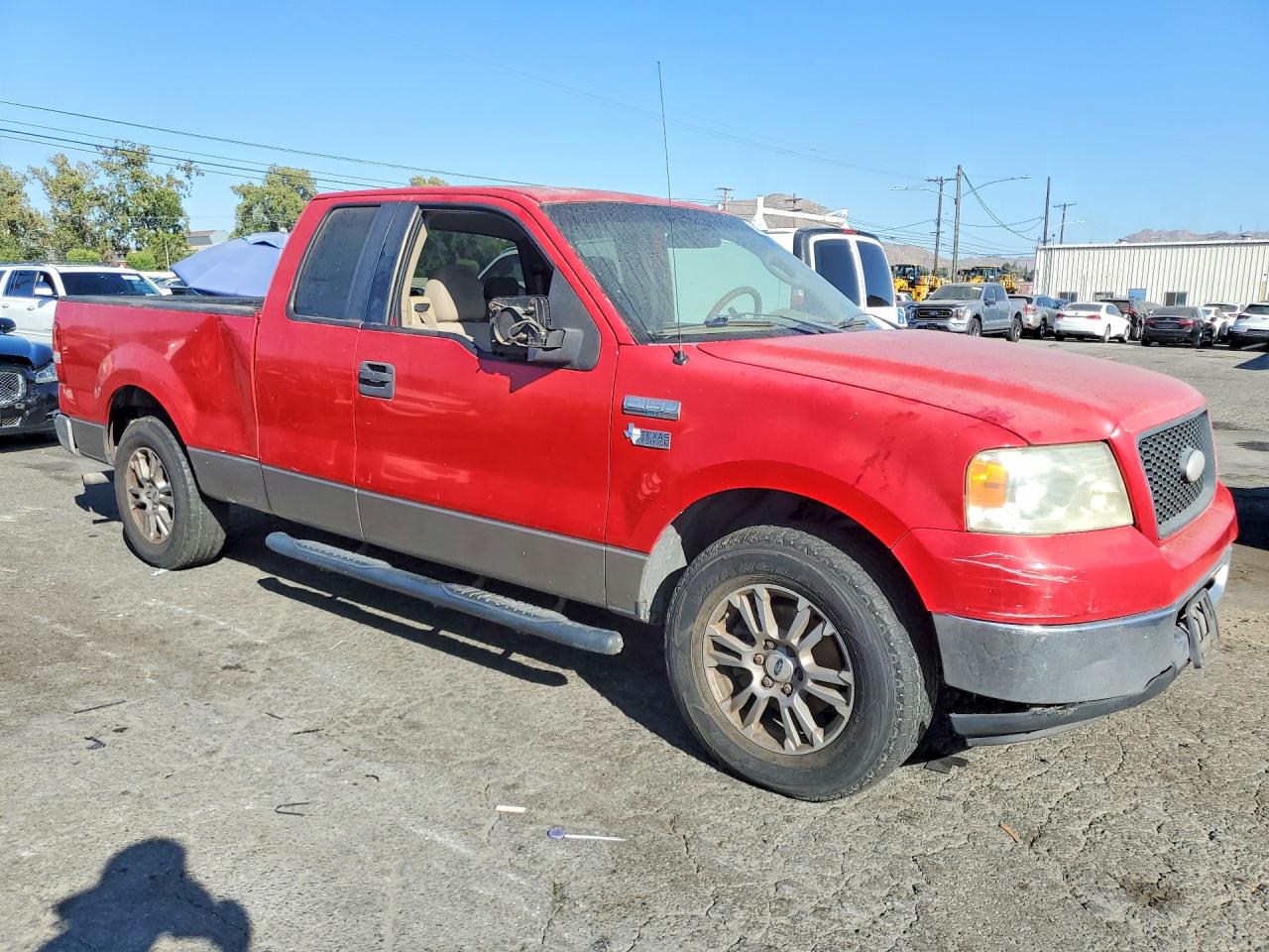 2006 Ford F150 Red vin: 1FTRX12W56NB16574