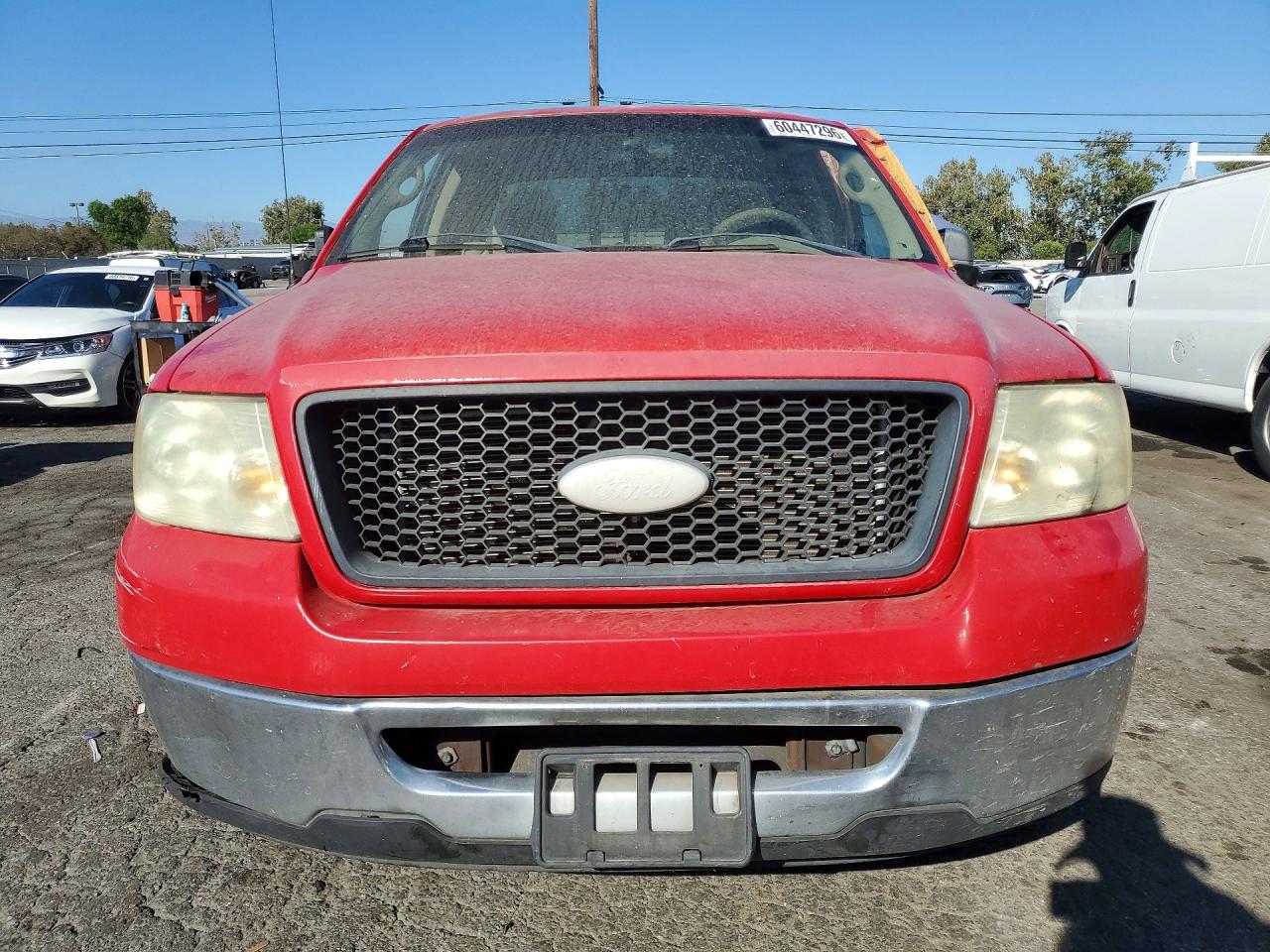2006 Ford F150 Red vin: 1FTRX12W56NB16574