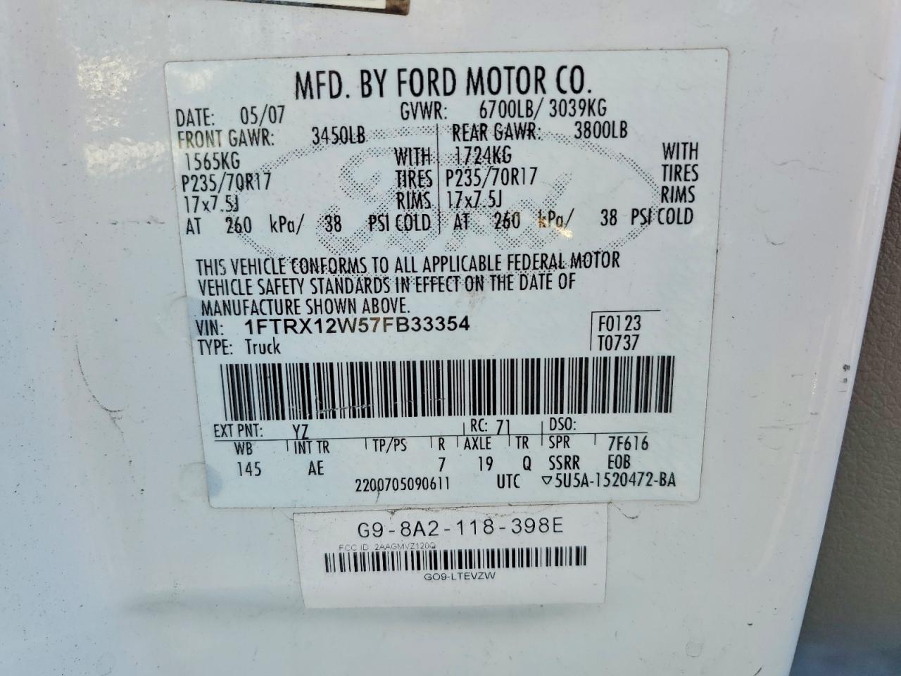 2007 Ford F150 White vin: 1FTRX12W57FB33354