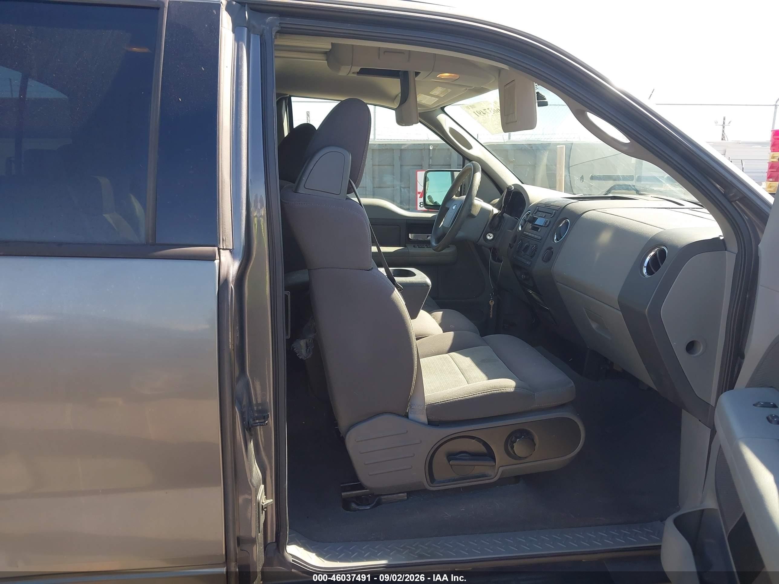 2004 Ford F-150 Stx/xl/xlt Gray vin: 1FTRX12W64NB22381