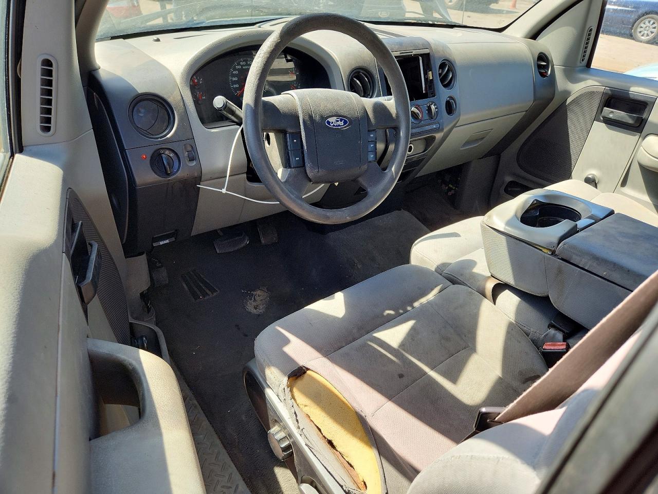 2004 Ford F150 Gray vin: 1FTRX12W64NB89496
