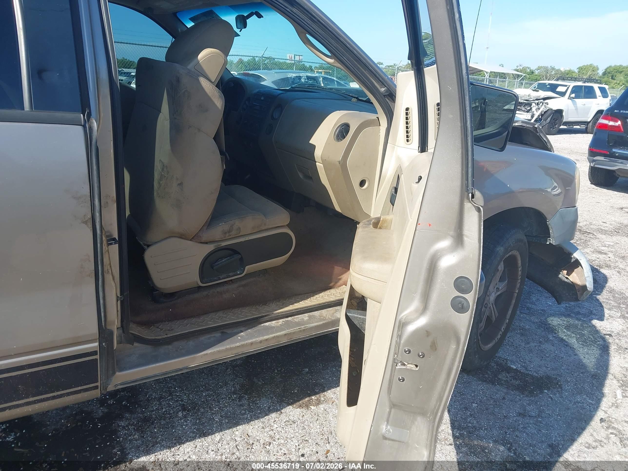 2006 Ford F-150 Stx/xl/xlt Beige vin: 1FTRX12W66FB09840