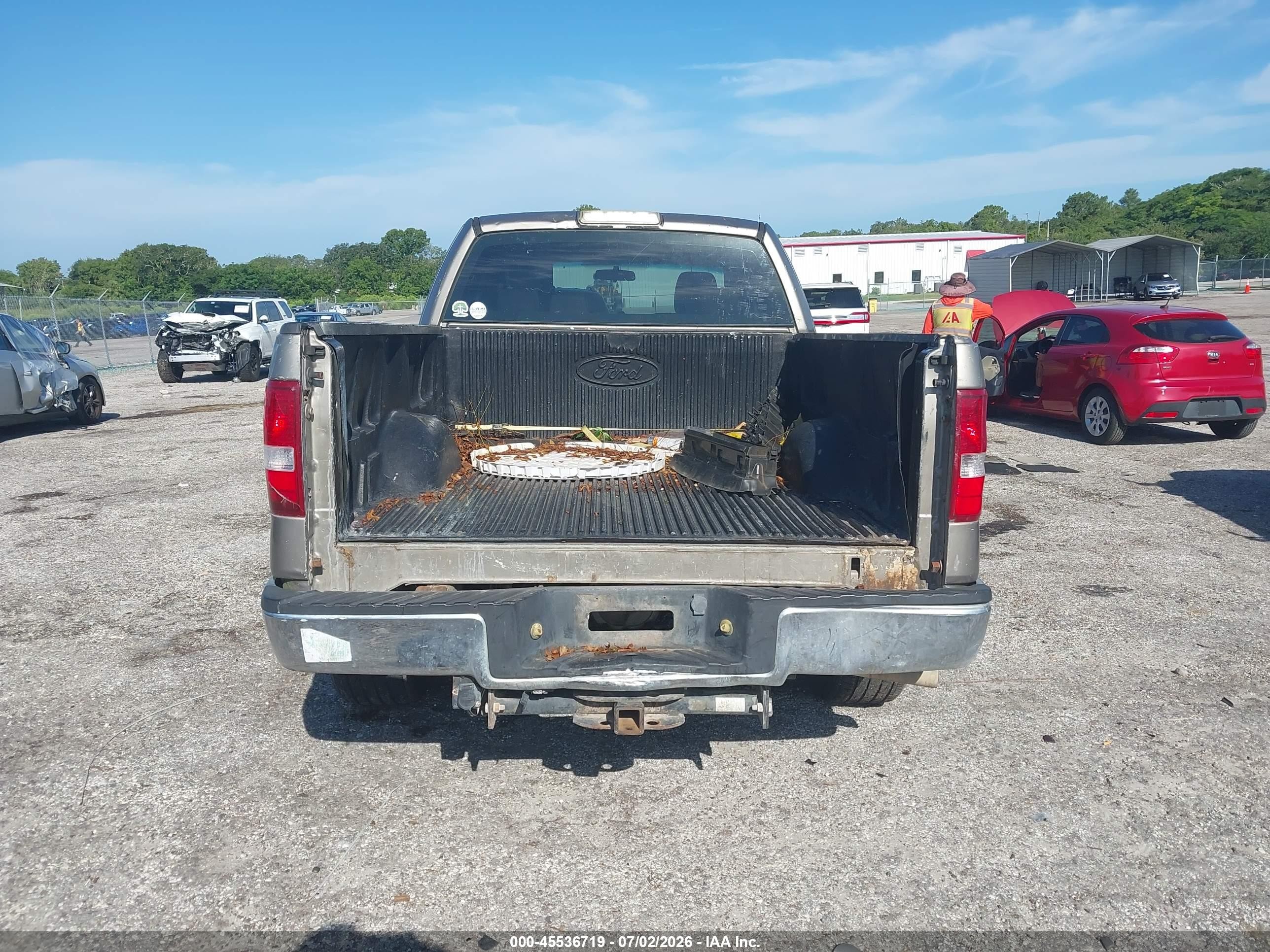 2006 Ford F-150 Stx/xl/xlt Beige vin: 1FTRX12W66FB09840