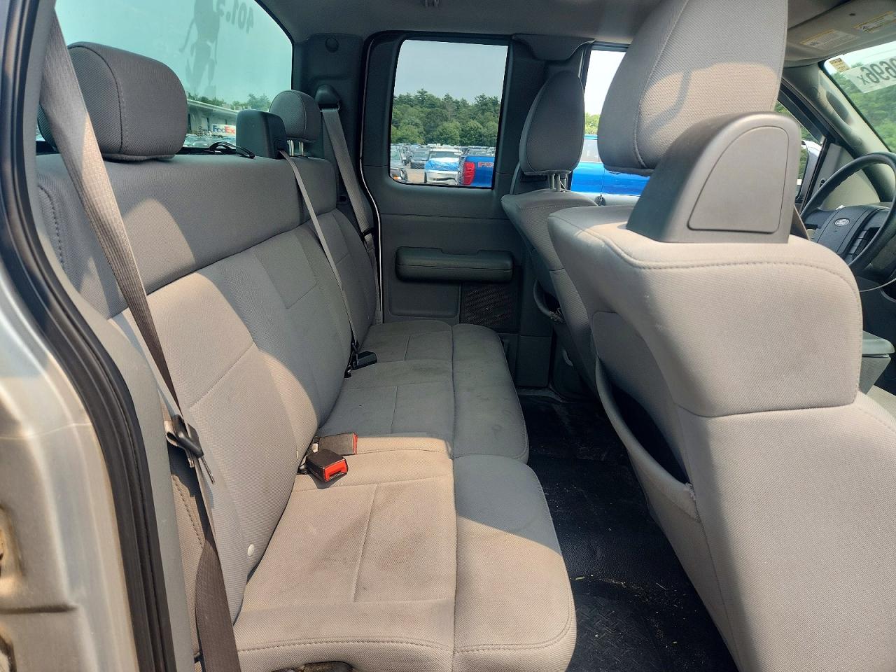 2006 Ford F150 Xlt Silver vin: 1FTRX12W66NA30187