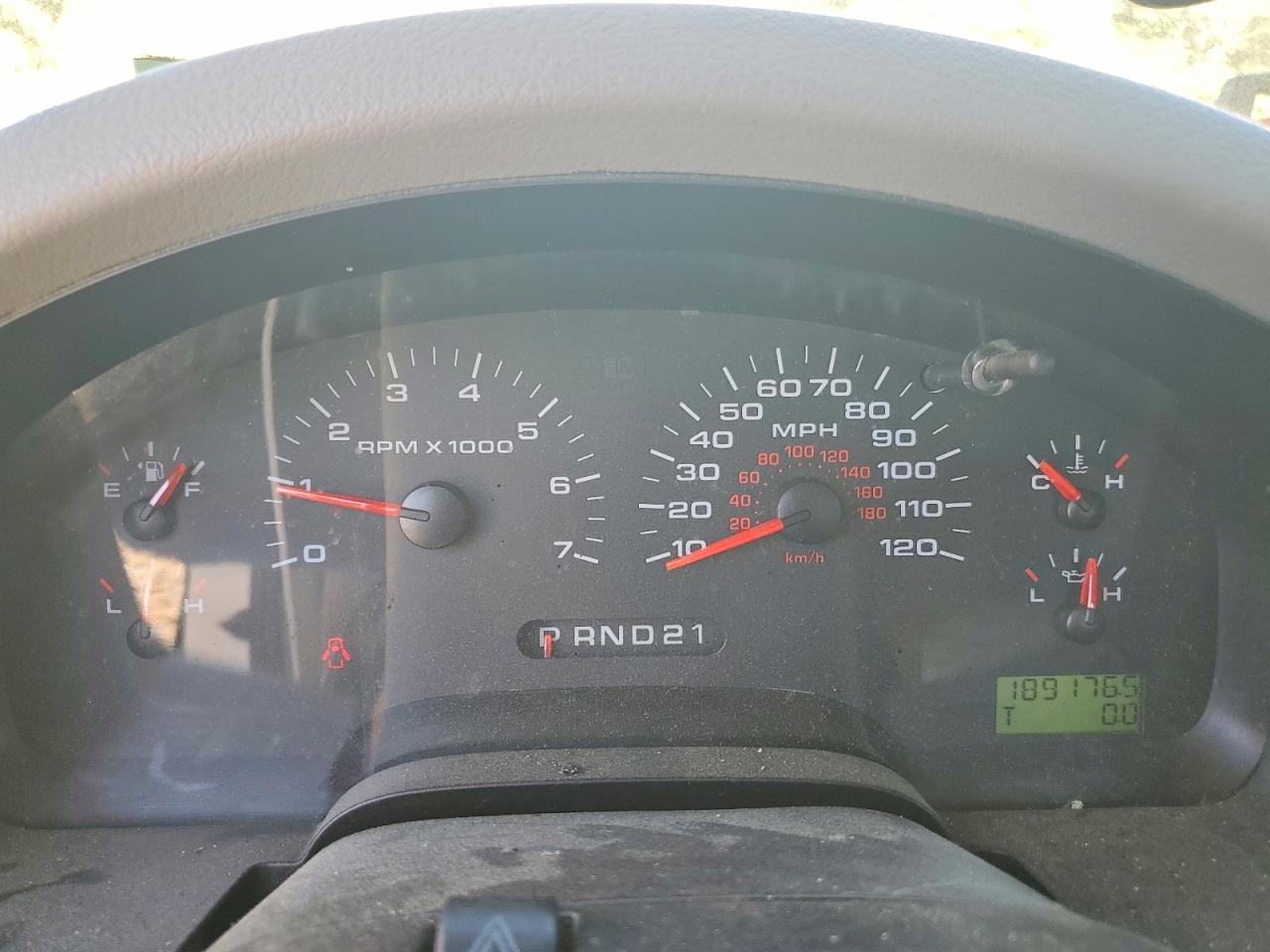 2007 Ford F150 White vin: 1FTRX12W67FA95391