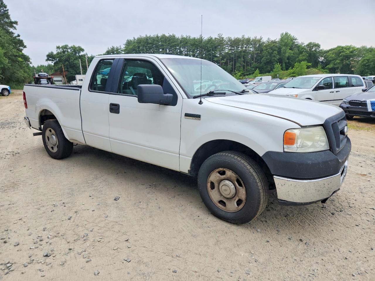 2007 Ford F150 White vin: 1FTRX12W67FA95391