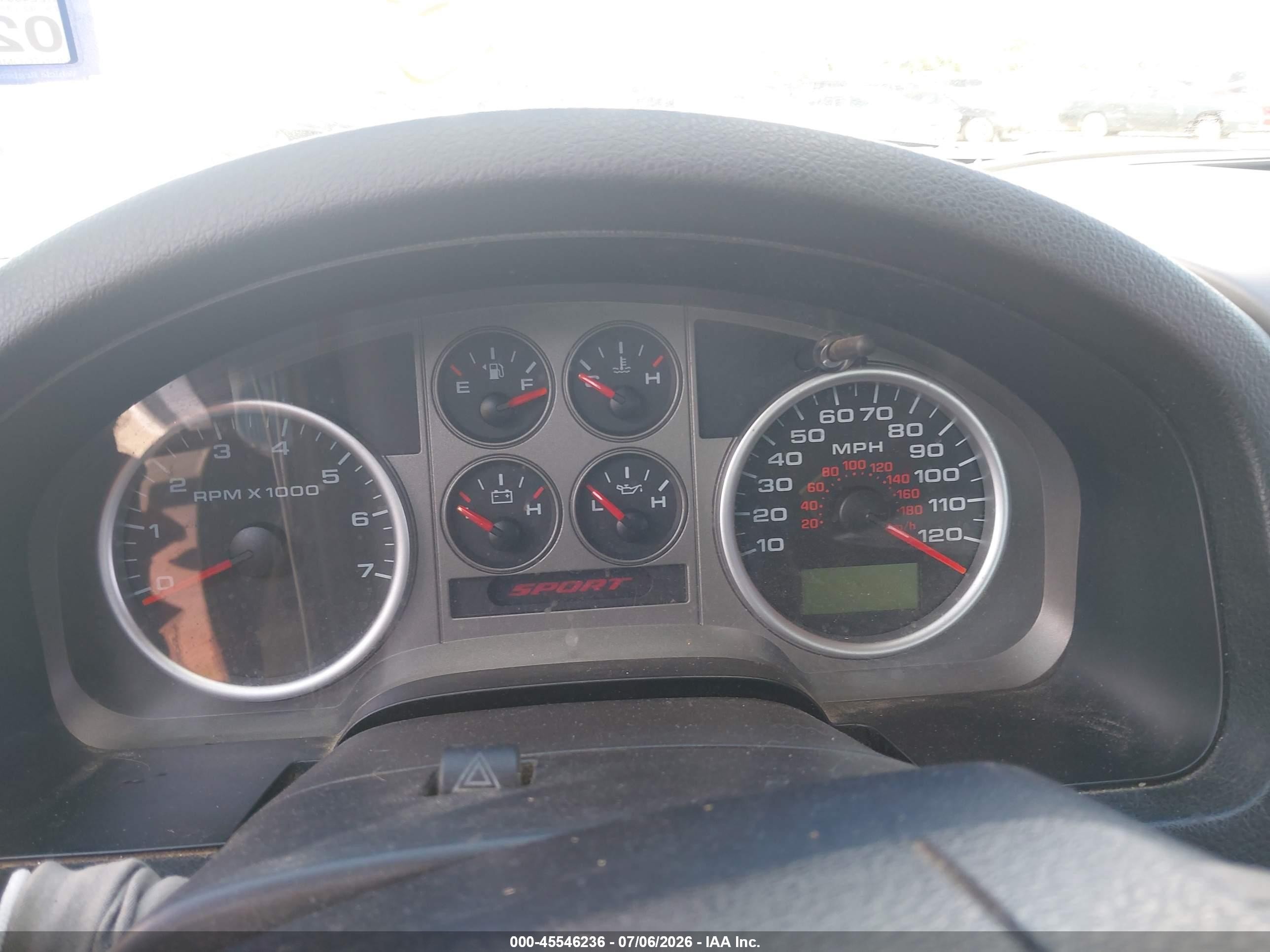 2007 Ford F-150 Stx/xl/xlt White vin: 1FTRX12W67KD23686