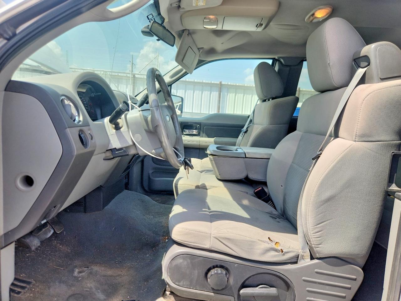2008 Ford F150 Silver vin: 1FTRX12W68FA99913