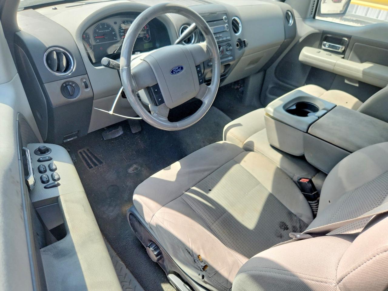 2008 Ford F150 Silver vin: 1FTRX12W68FA99913