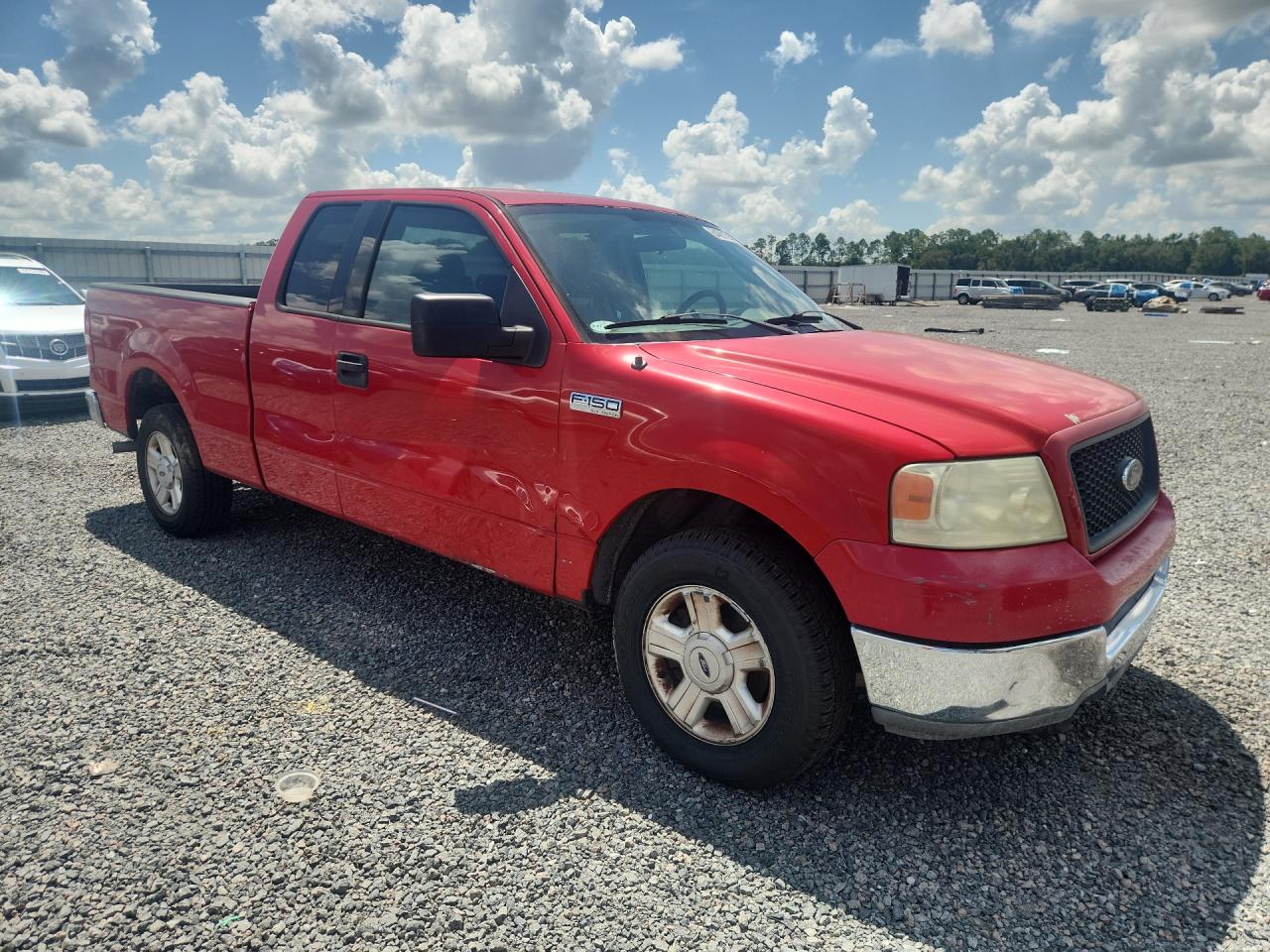 2004 Ford F150 Red vin: 1FTRX12W74NA72798