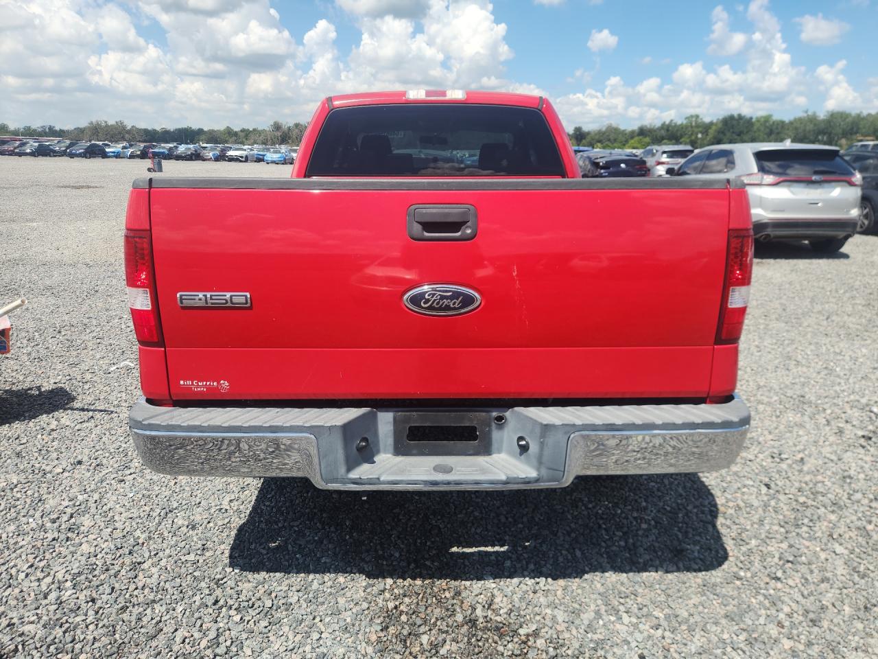 2004 Ford F150 Red vin: 1FTRX12W74NA72798