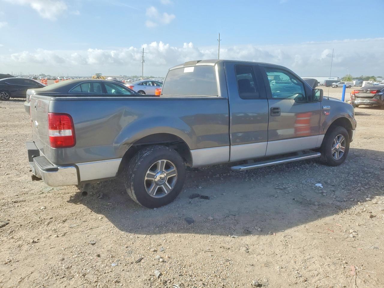2005 Ford F-150 Gray vin: 1FTRX12W75NB41720