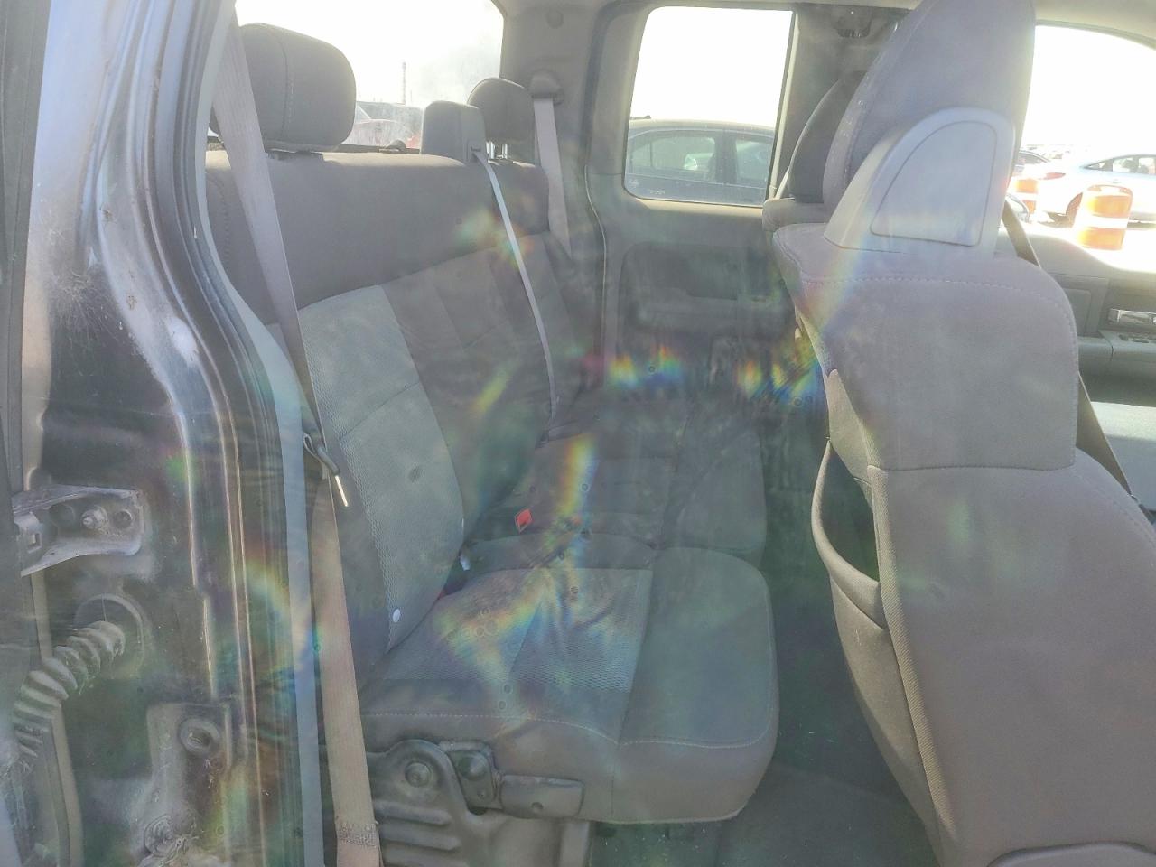 2005 Ford F-150 Gray vin: 1FTRX12W75NB41720