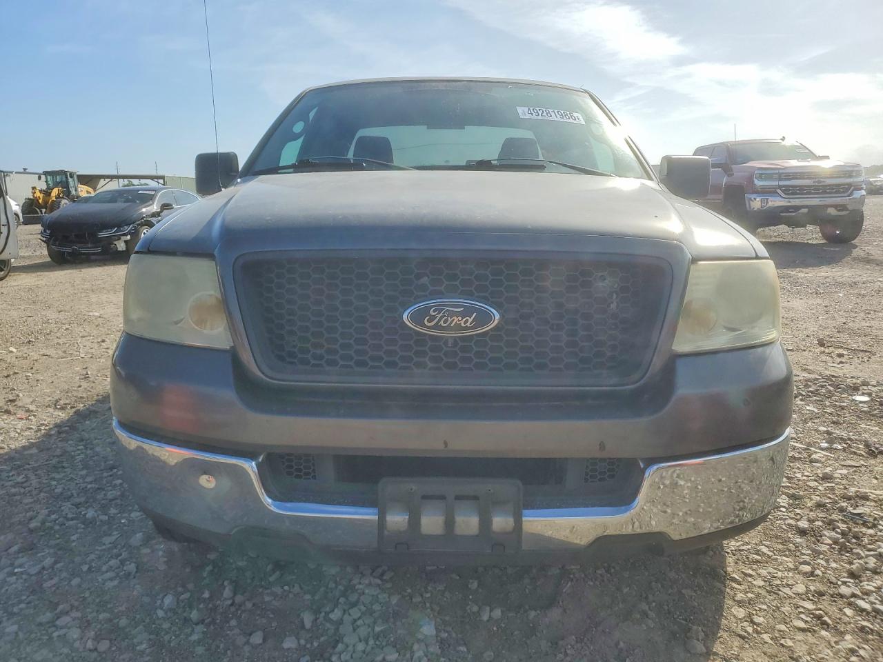 2005 Ford F-150 Gray vin: 1FTRX12W75NB41720