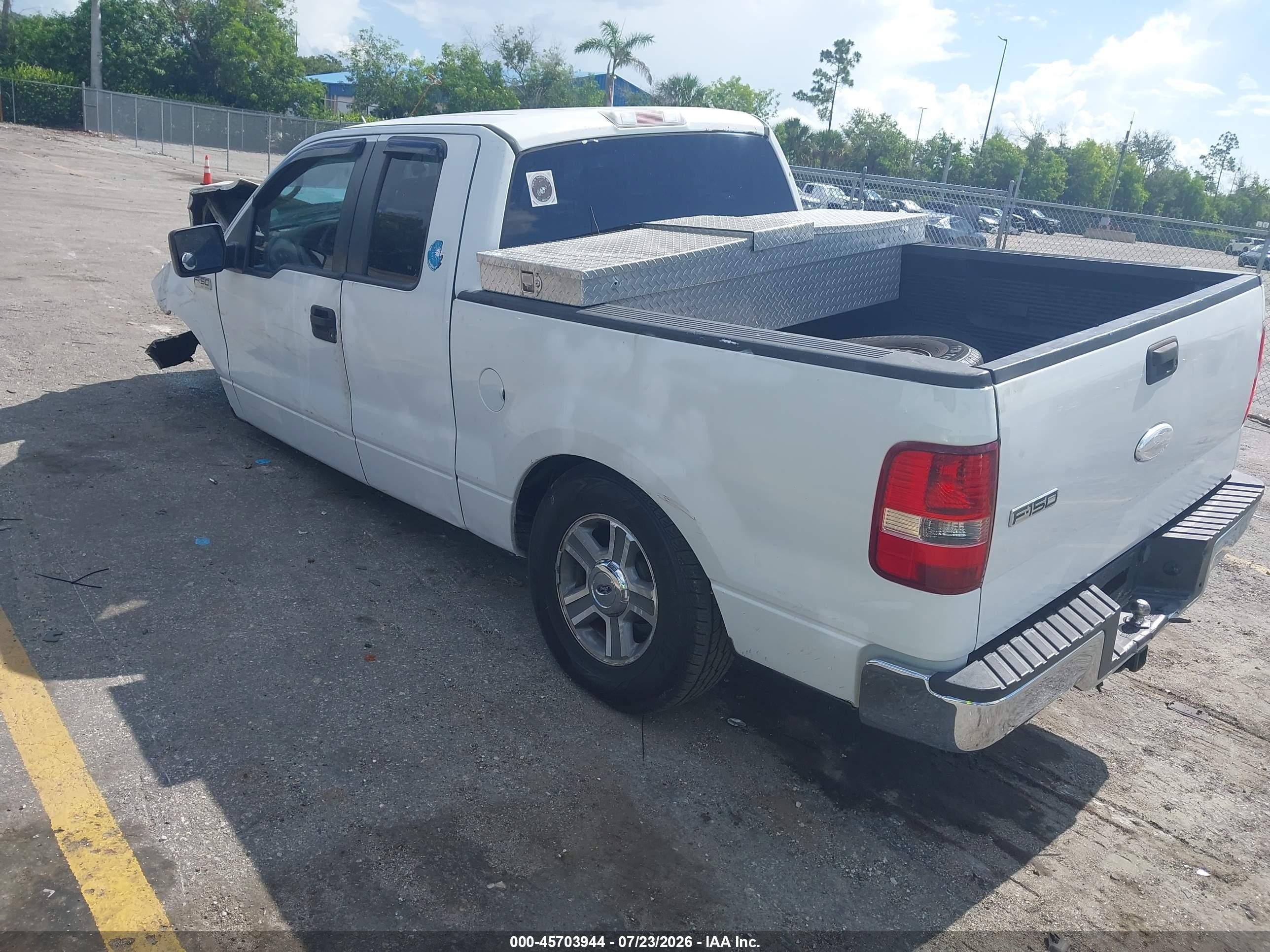 2007 Ford F-150 Stx/xl/xlt White vin: 1FTRX12W77FA36110