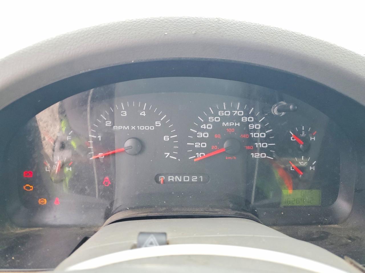 2004 Ford F150 White vin: 1FTRX12W84NA98052