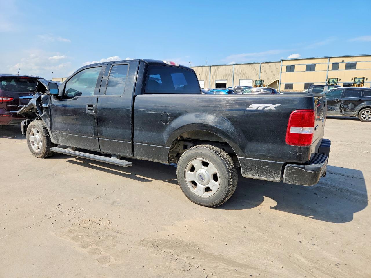 2004 Ford F150 Black vin: 1FTRX12W84NB05470
