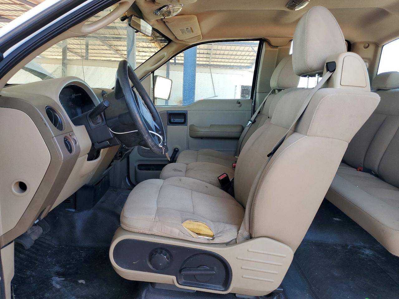 2006 Ford F150 White vin: 1FTRX12W86NB41016