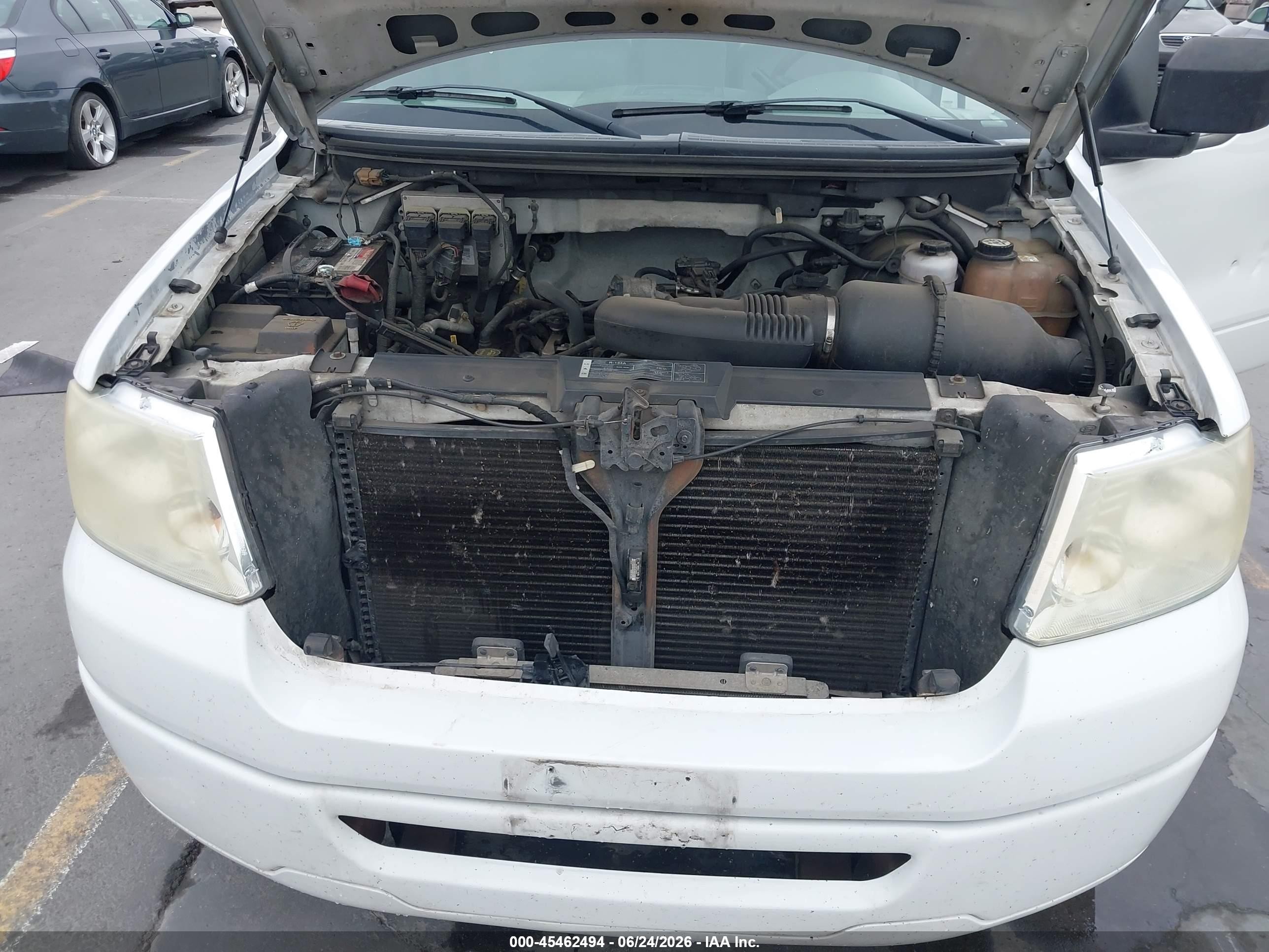 2007 Ford F-150 Stx/xl/xlt White vin: 1FTRX12W87KD03374