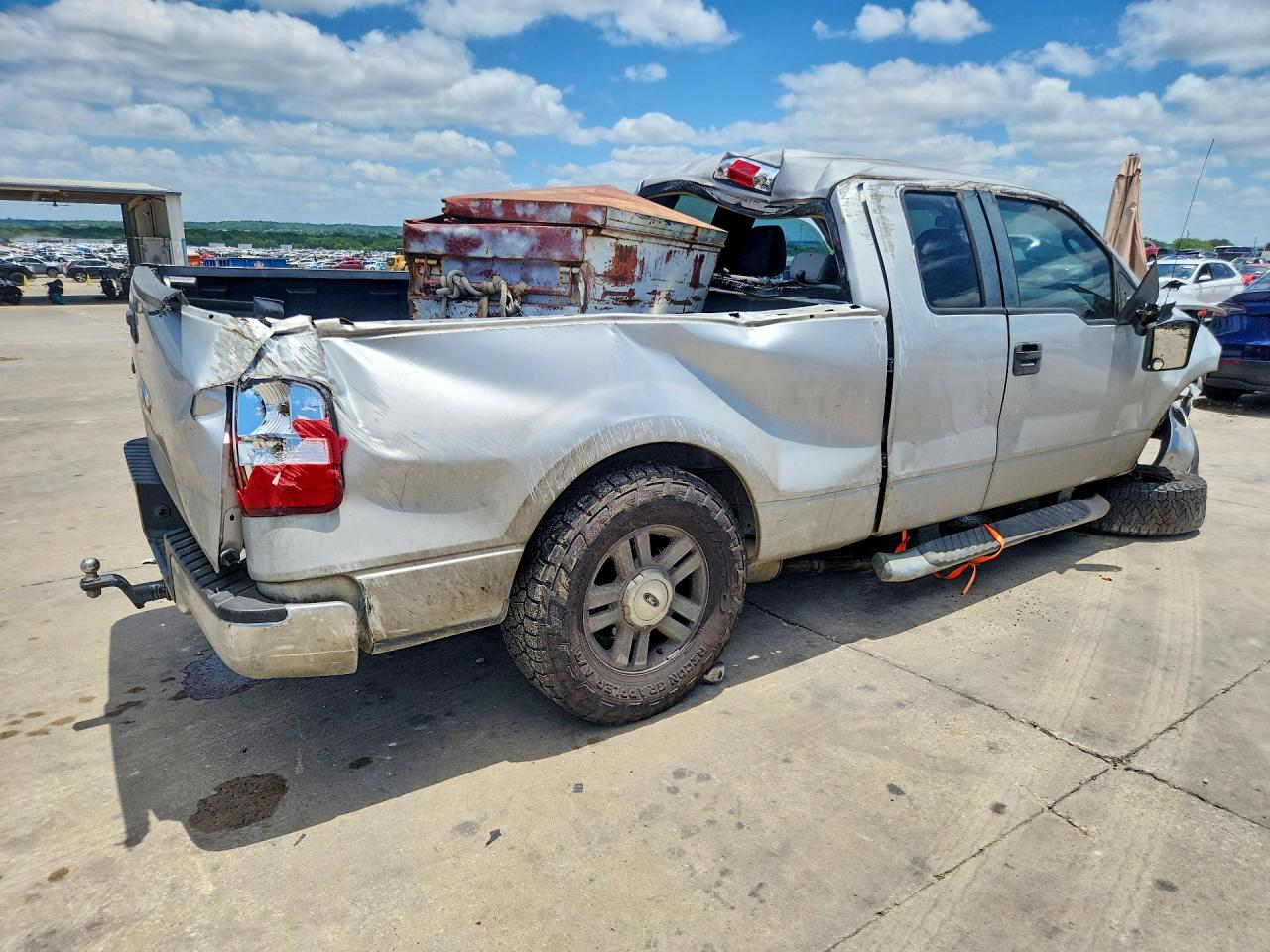 2007 Ford F150 Silver vin: 1FTRX12W87KD26041