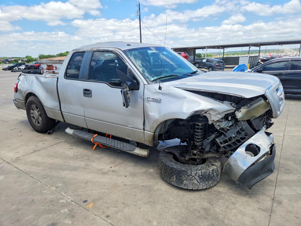 2007 Ford F150 Silver vin: 1FTRX12W87KD26041