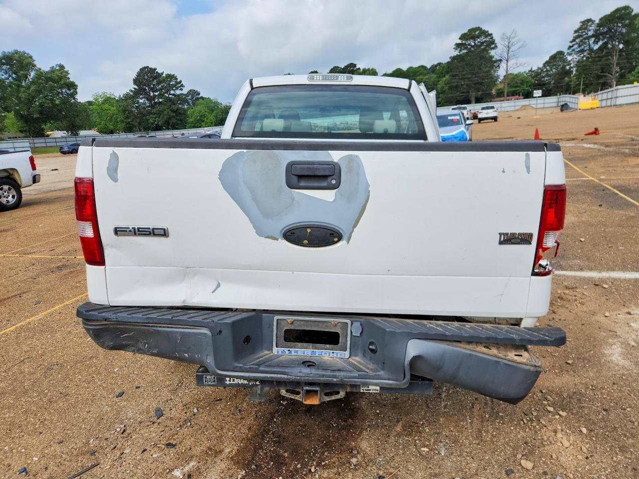 2008 Ford F150 White vin: 1FTRX12W88KC76114