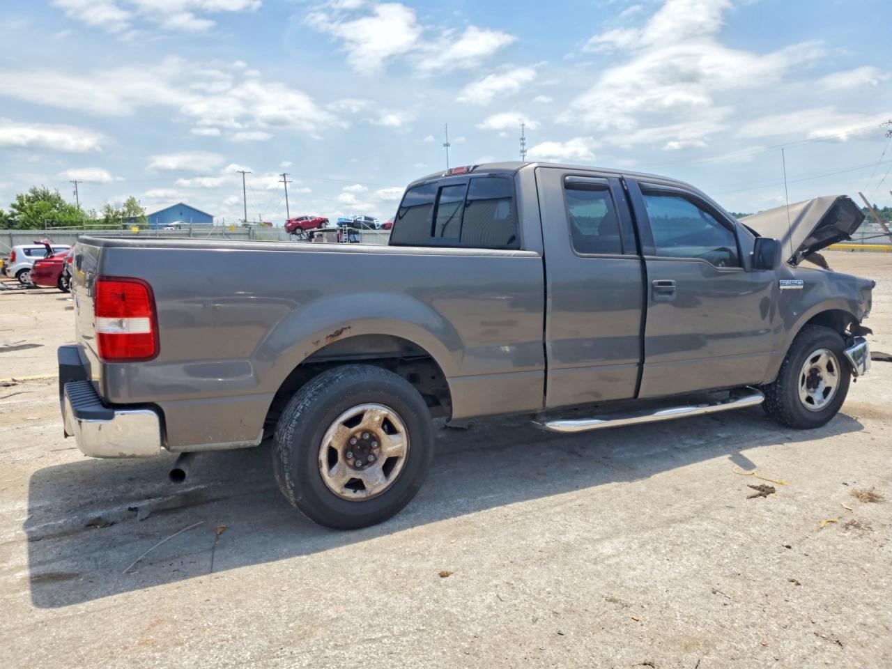 2004 Ford F150 Серый vin: 1FTRX12W94FA18896