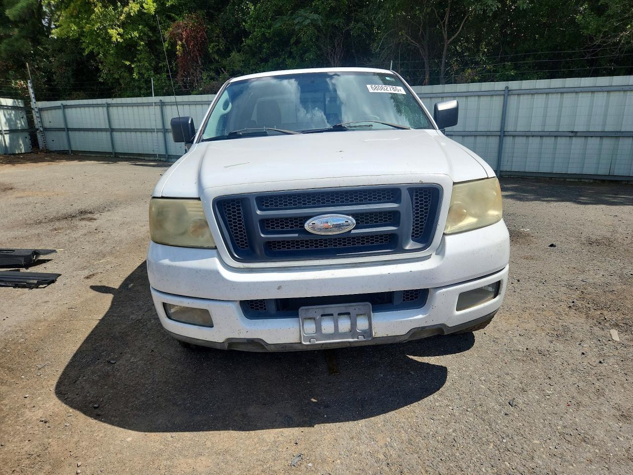 2004 Ford F150 White vin: 1FTRX12W94NA79641