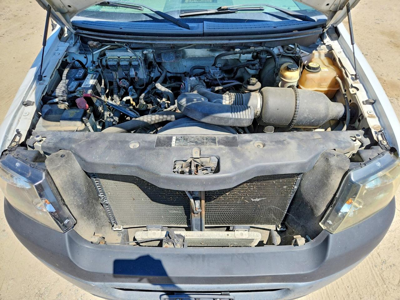 2007 Ford F150 Белый vin: 1FTRX12W97NA22148