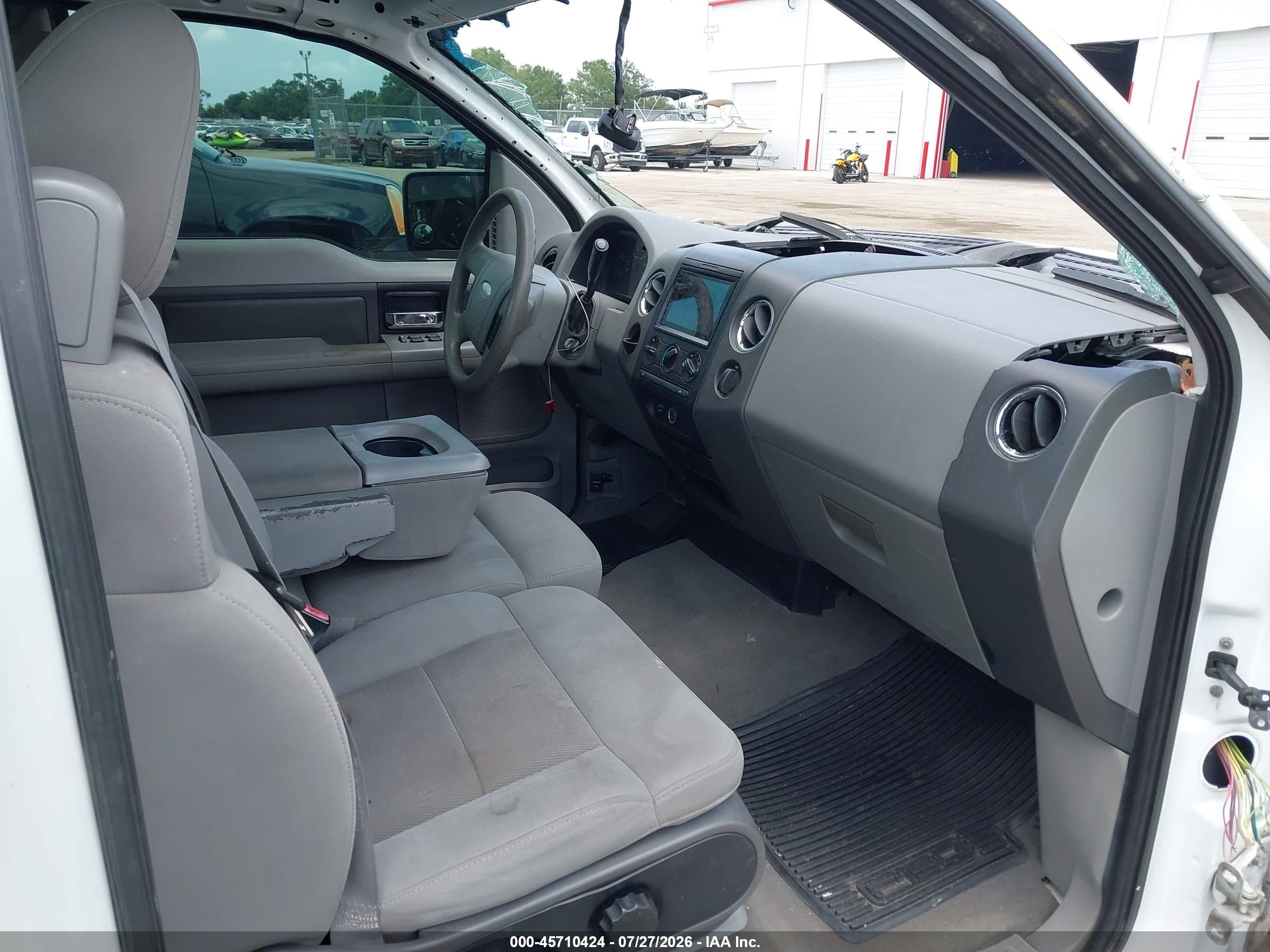 2004 Ford F-150 Stx/xl/xlt White vin: 1FTRX12WX4NA15334