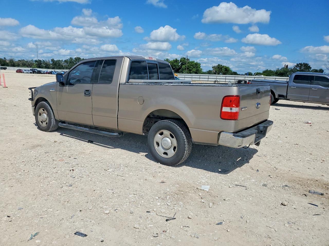 2004 Ford F150 Gold vin: 1FTRX12WX4NB11285